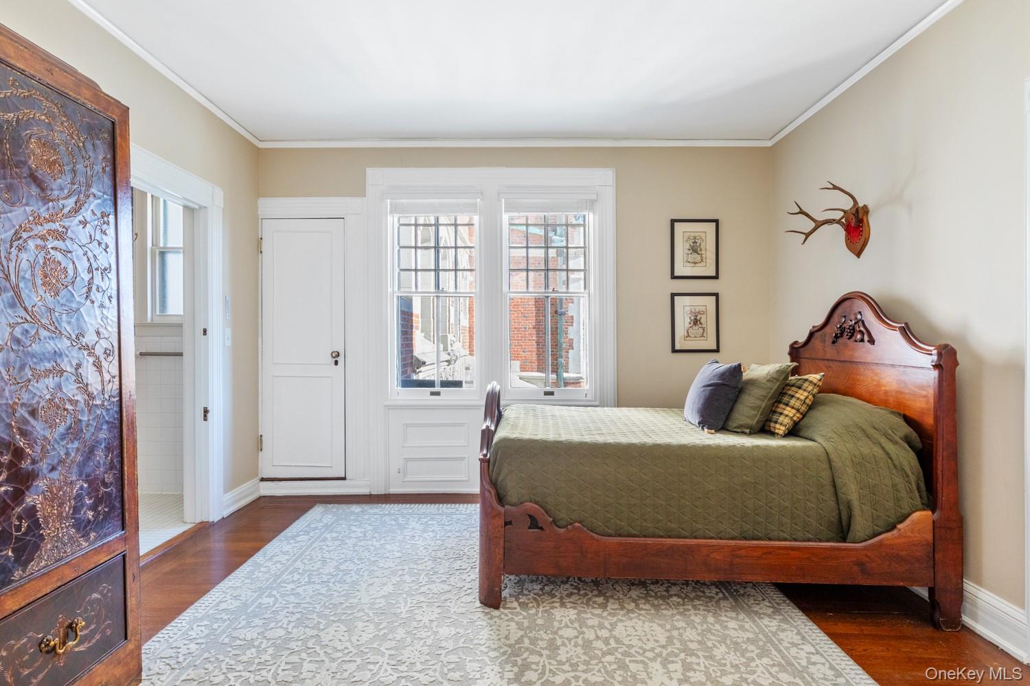 31 Fort Hill Drive, Lloyd Harbor, NY 11743