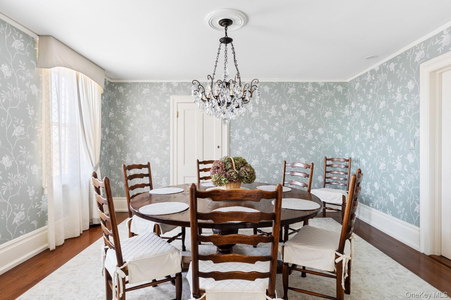 31 Fort Hill Drive, Lloyd Harbor, NY 11743