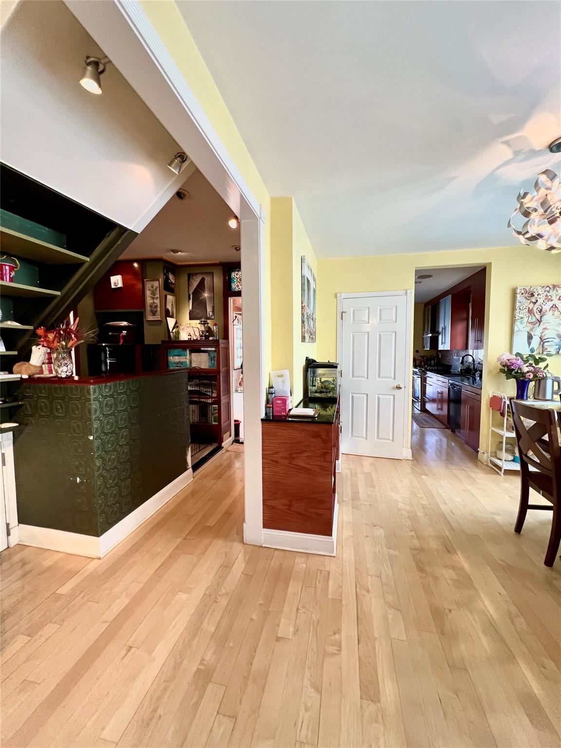 121-37 7 Avenue, College Point, NY 11356
