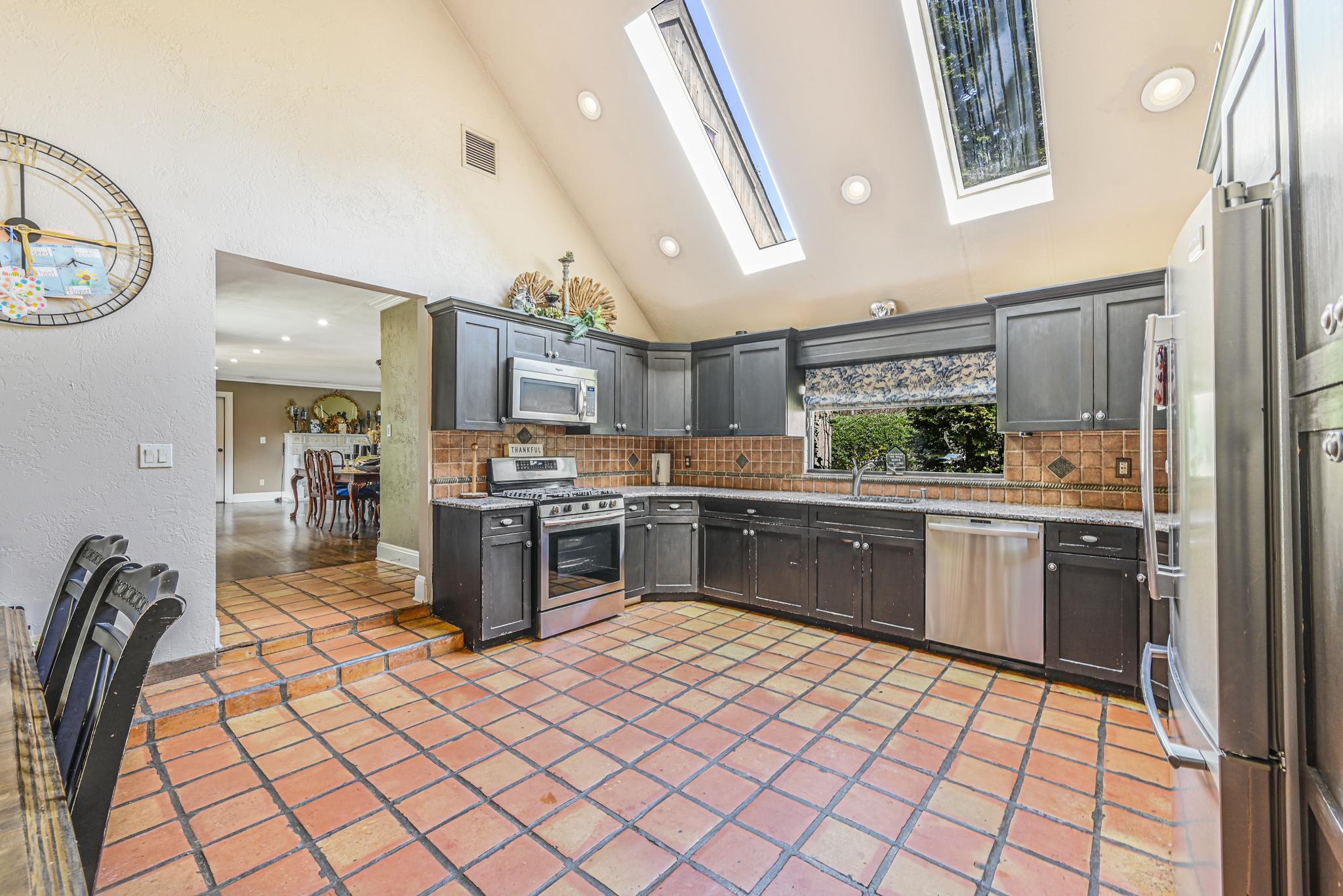 527 Deer Park Avenue, Dix Hills, NY 11746-5207