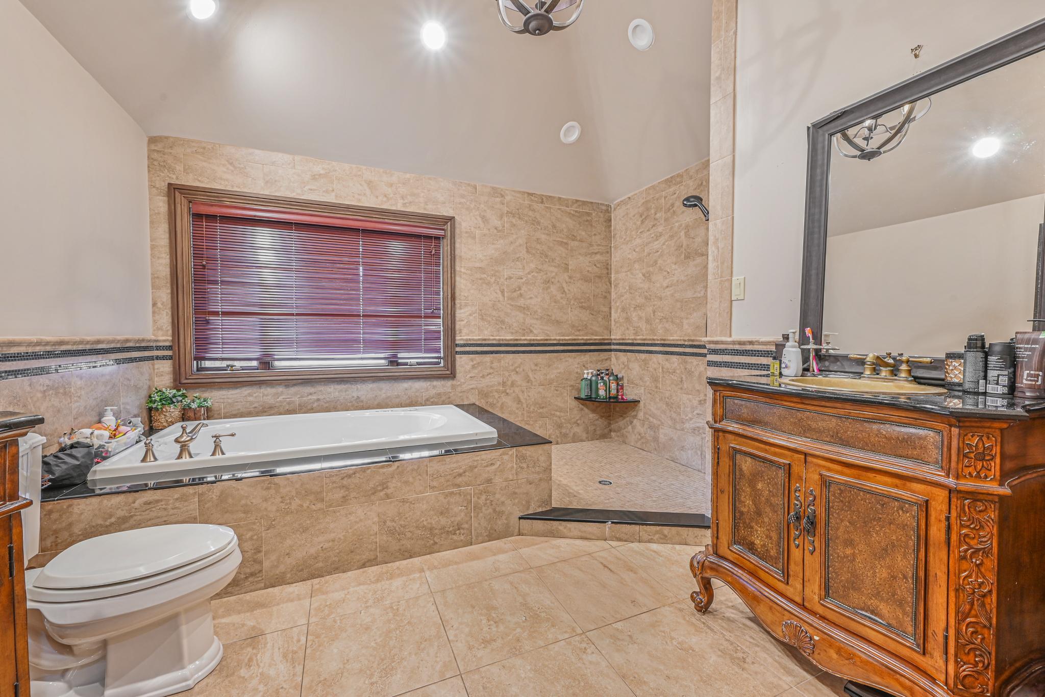 527 Deer Park Avenue, Dix Hills, NY 11746-5207