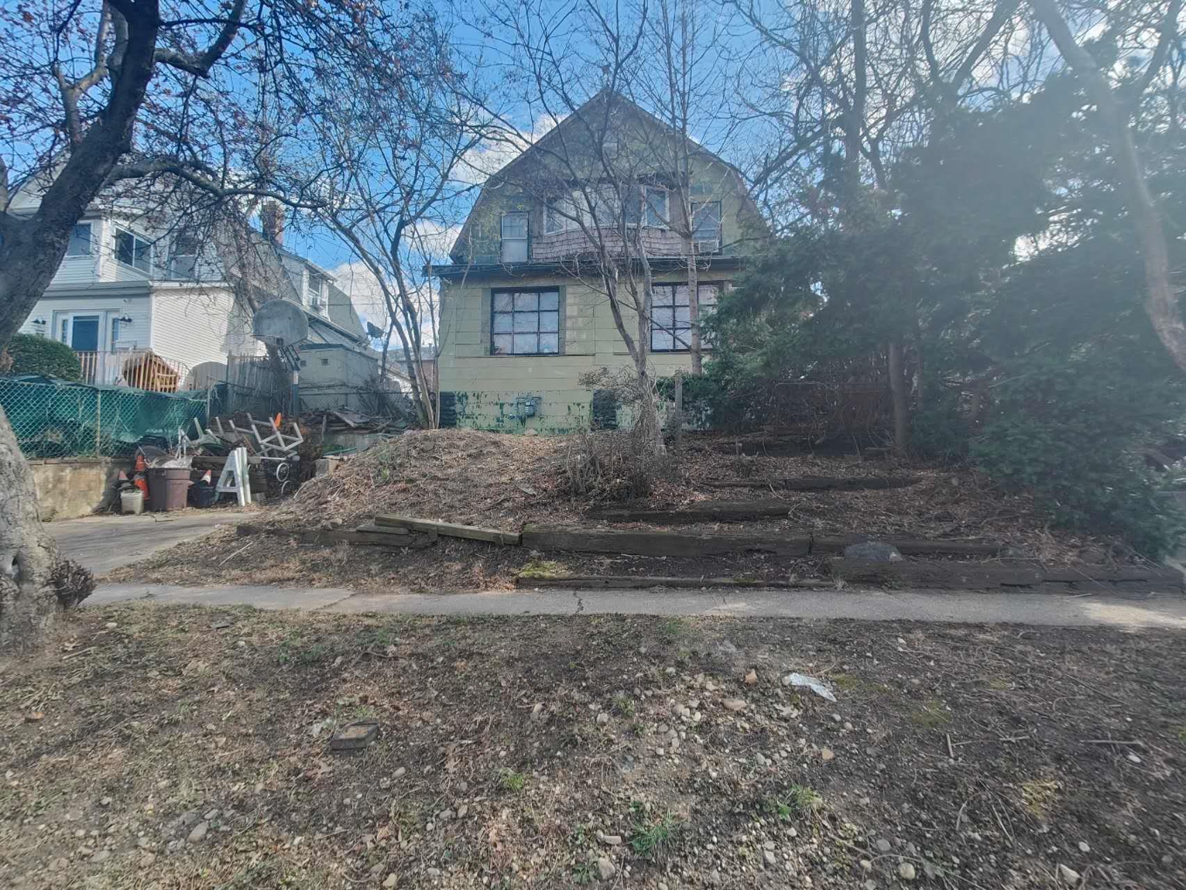 21820 36th Avenue, Bayside, NY 11361