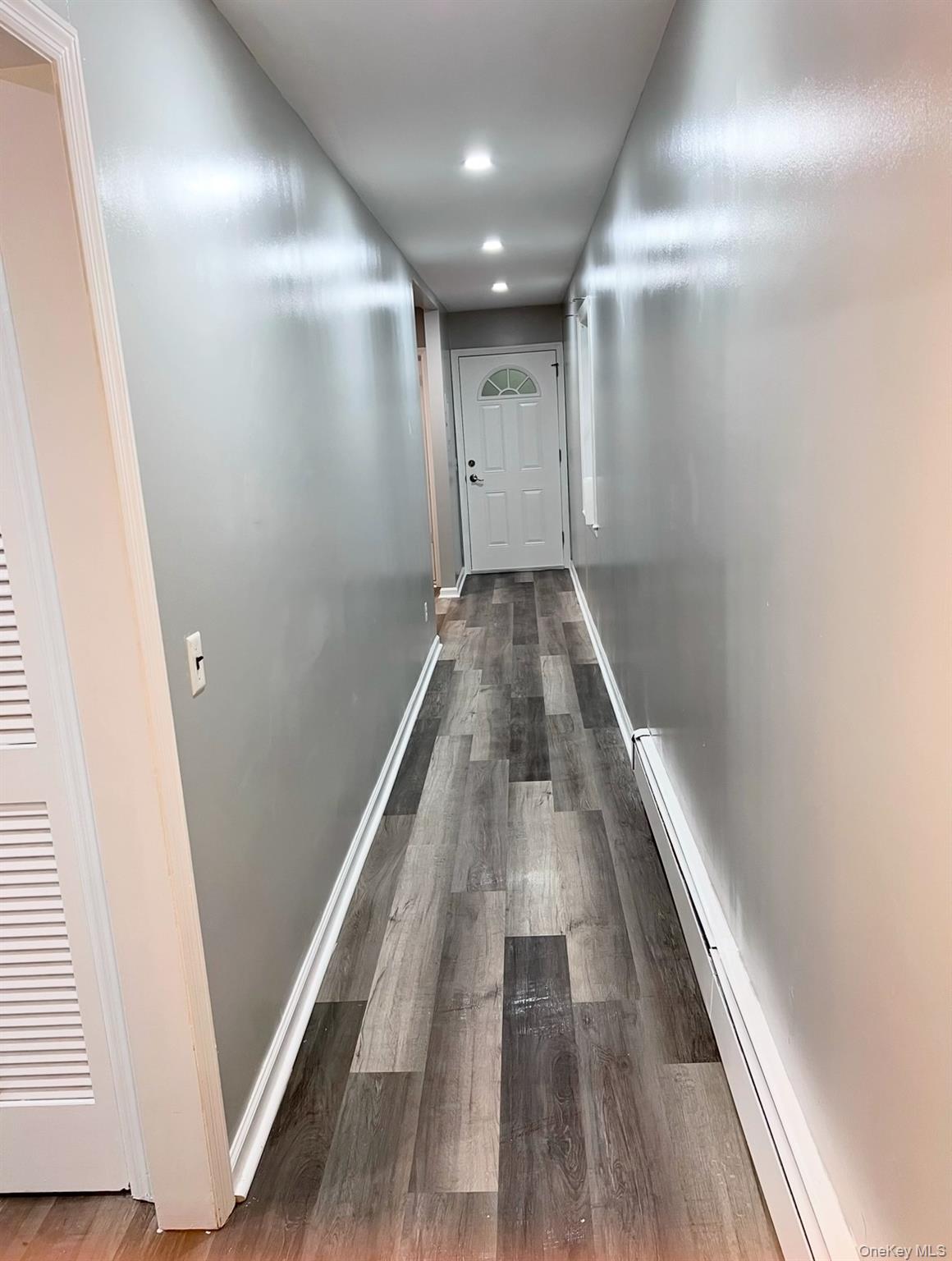 2410 Boston post Road, Larchmont, NY 10538