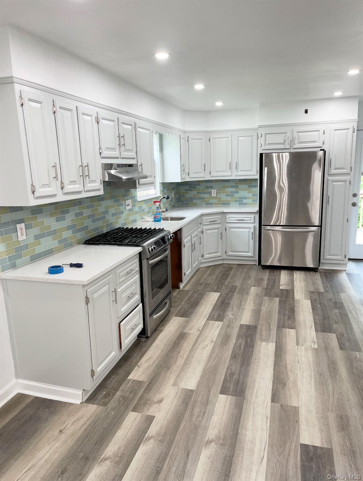 2410 Boston post Road, Larchmont, NY 10538