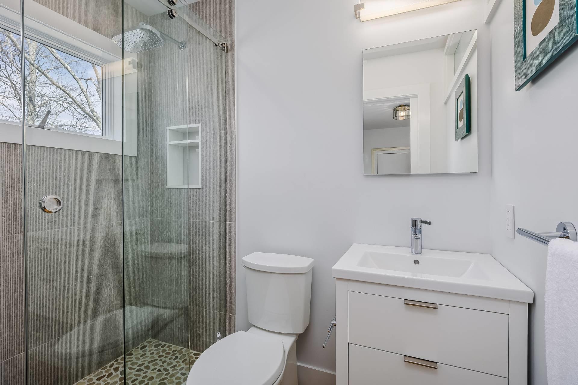 11 Dickerson Drive, Shelter Island, NY 11964