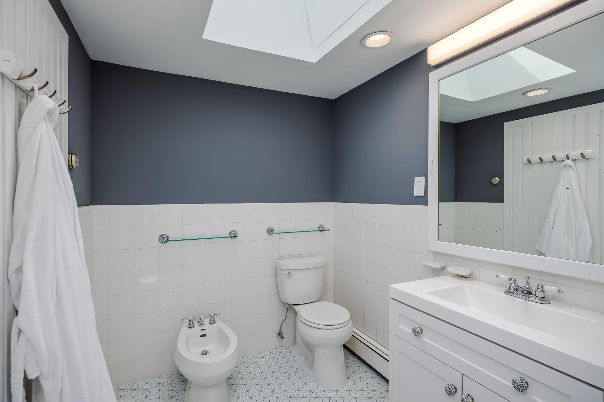 11 Dickerson Drive, Shelter Island, NY 11964