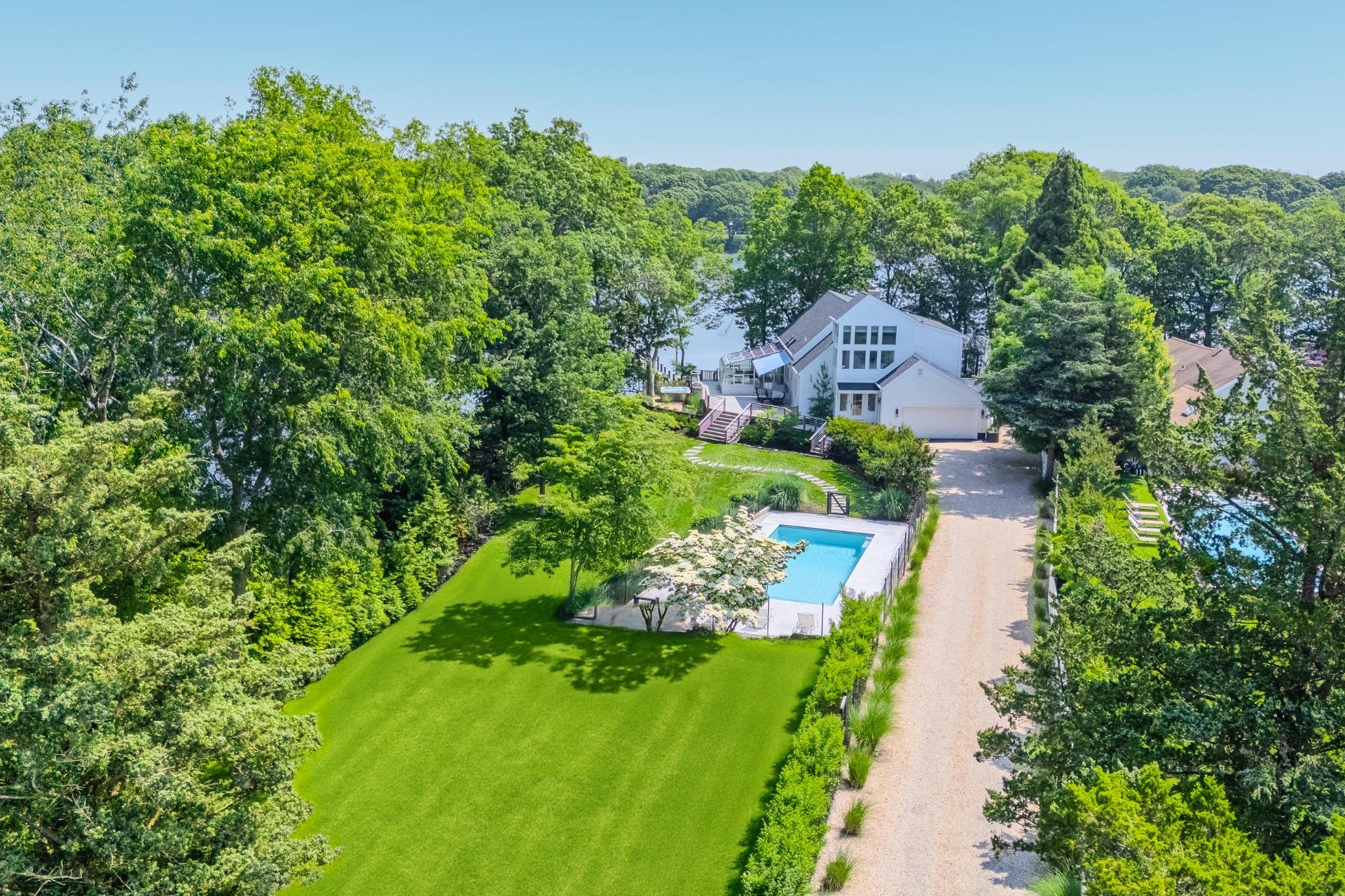 11 Dickerson Drive, Shelter Island, NY 11964