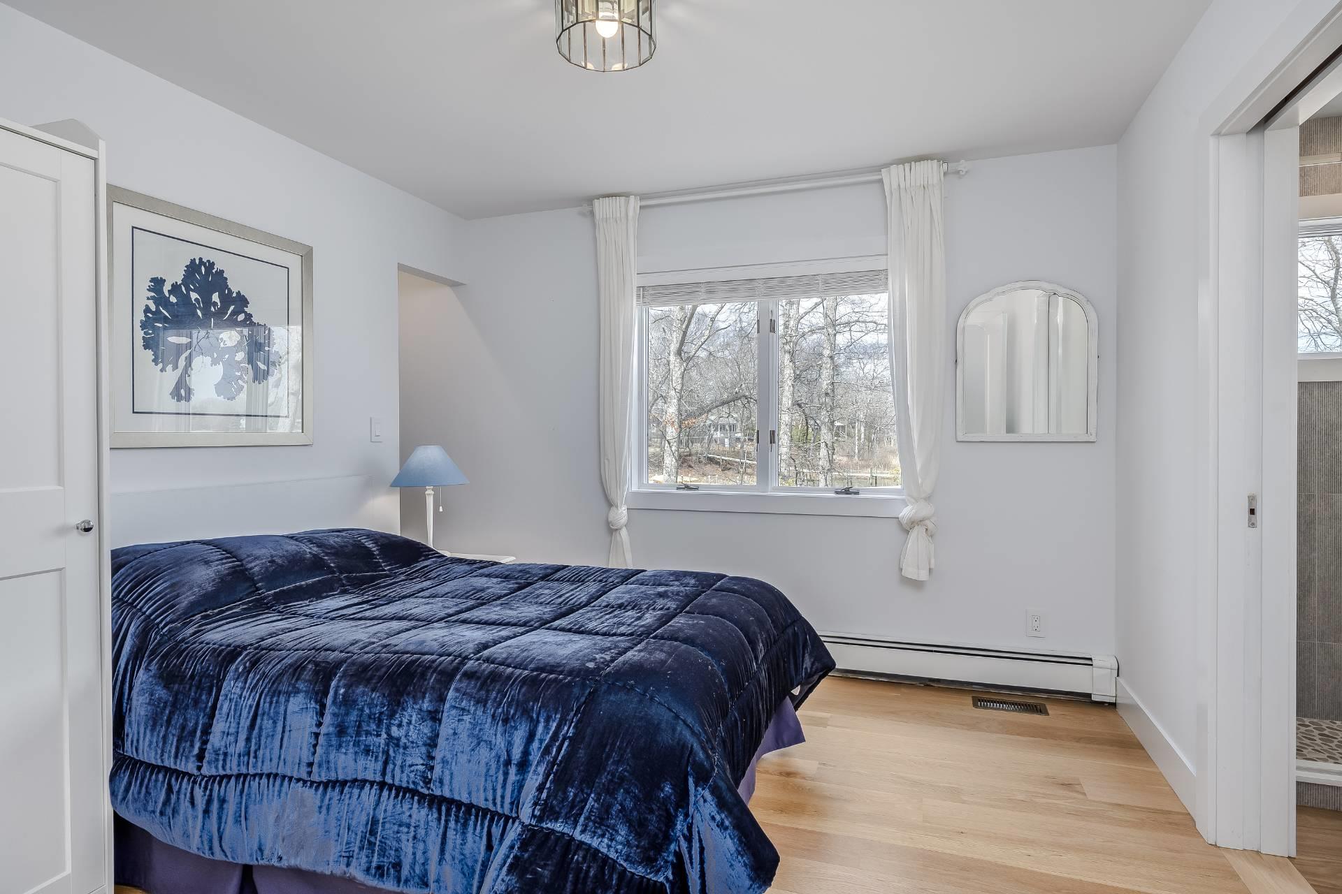 11 Dickerson Drive, Shelter Island, NY 11964