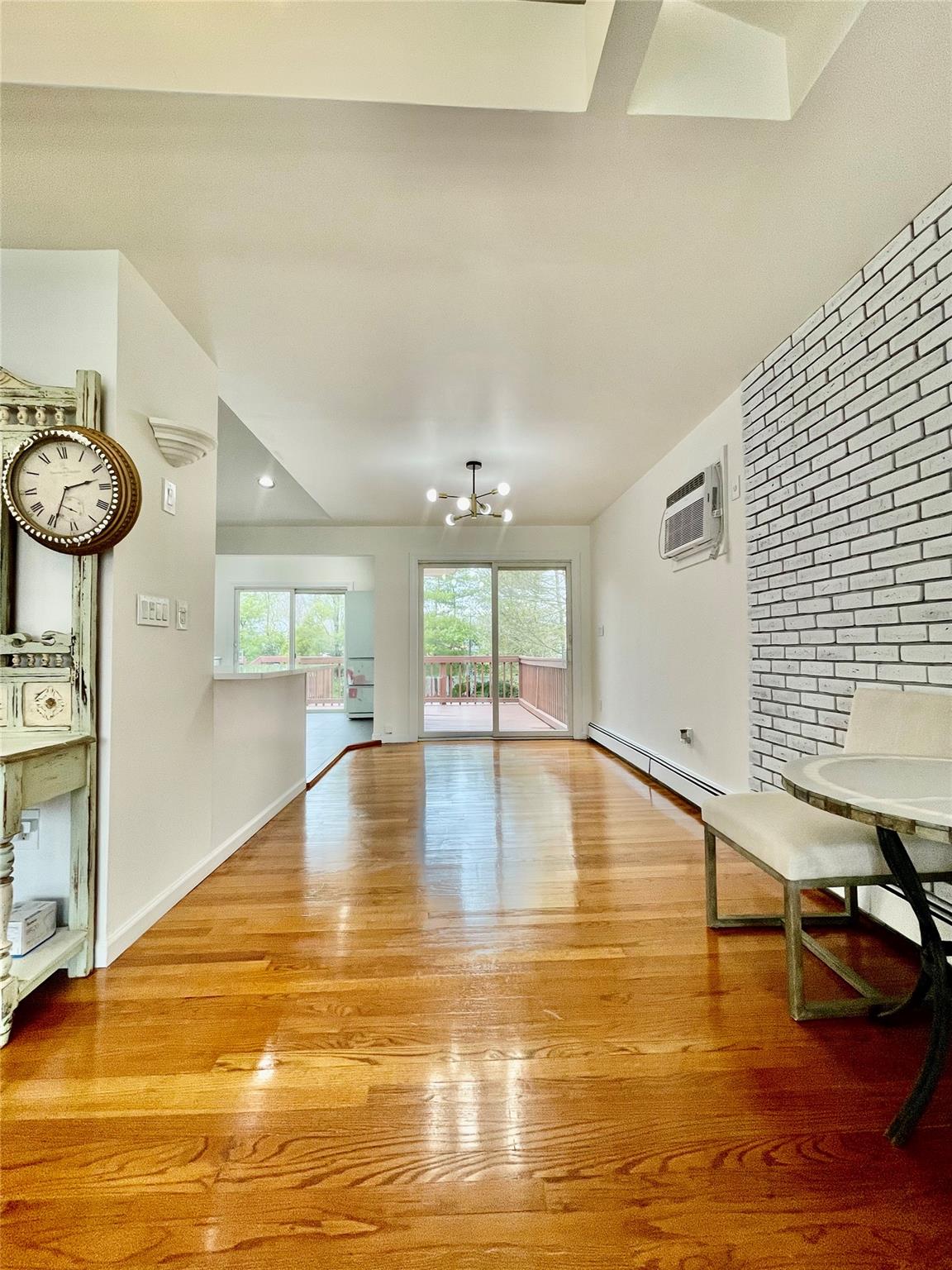 69 Fulton Boulevard, Commack, NY 11725