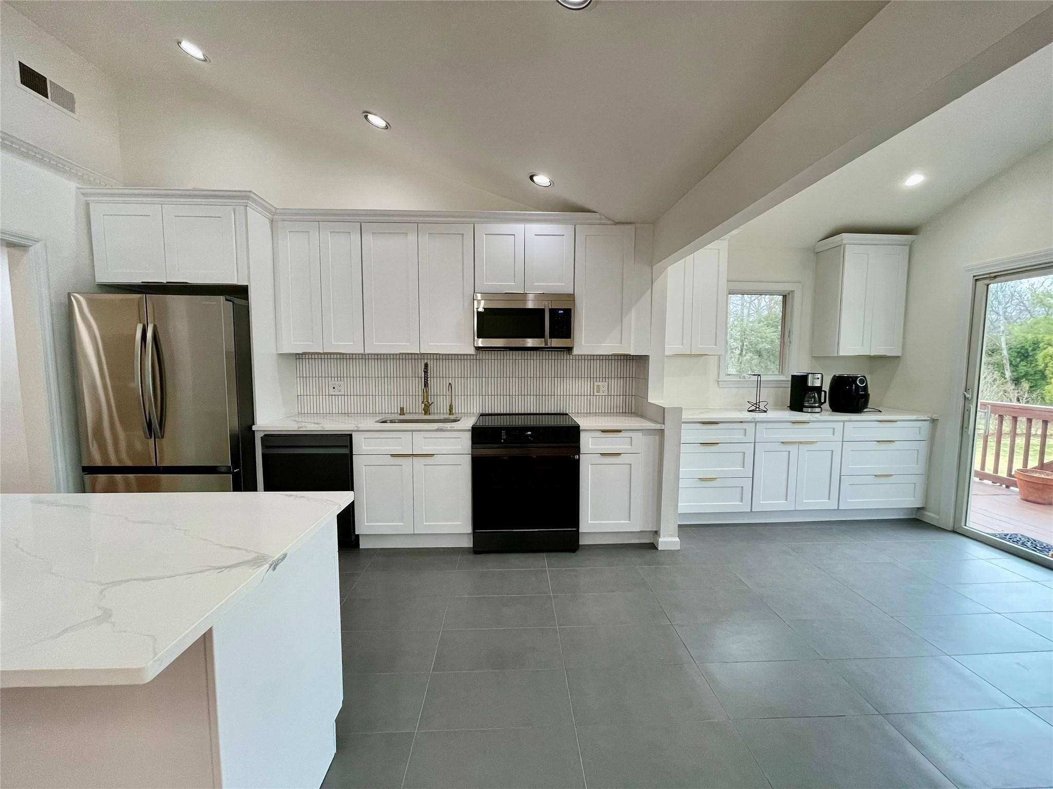 69 Fulton Boulevard, Commack, NY 11725
