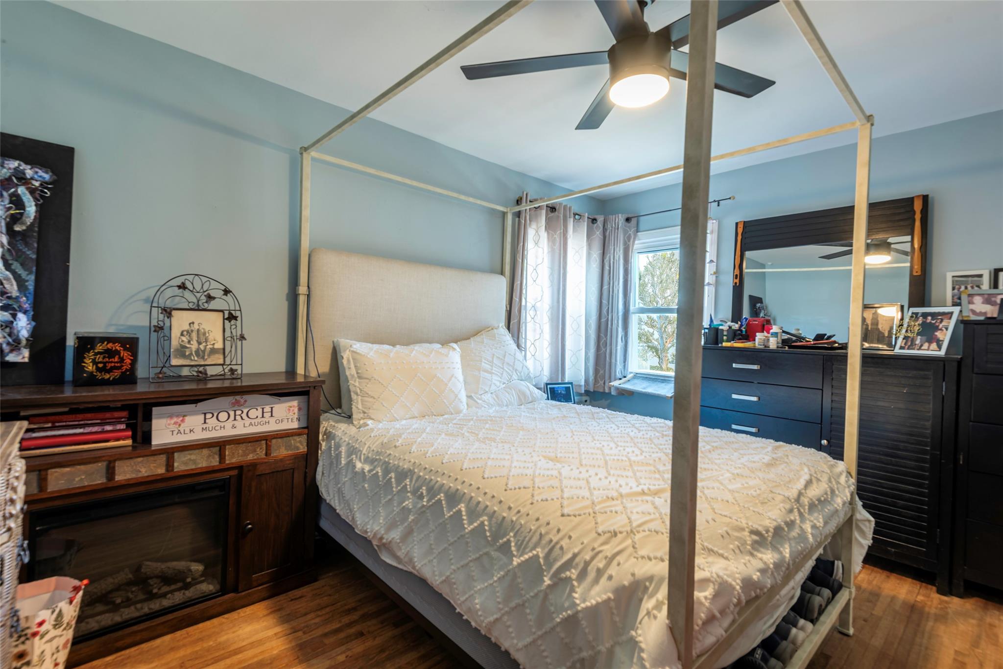 246-31 87 Avenue, Bellerose, NY 11426