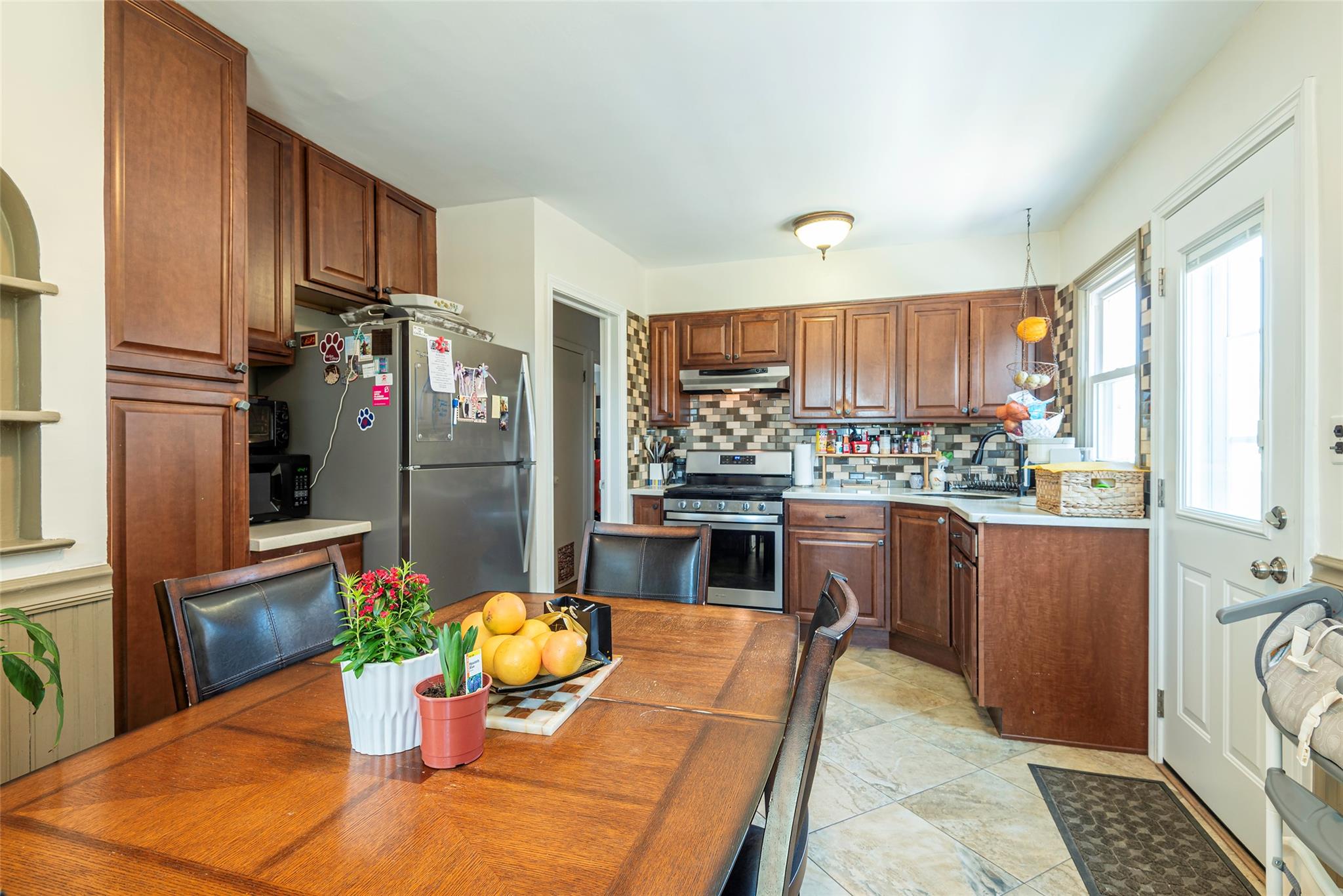 246-31 87 Avenue, Bellerose, NY 11426