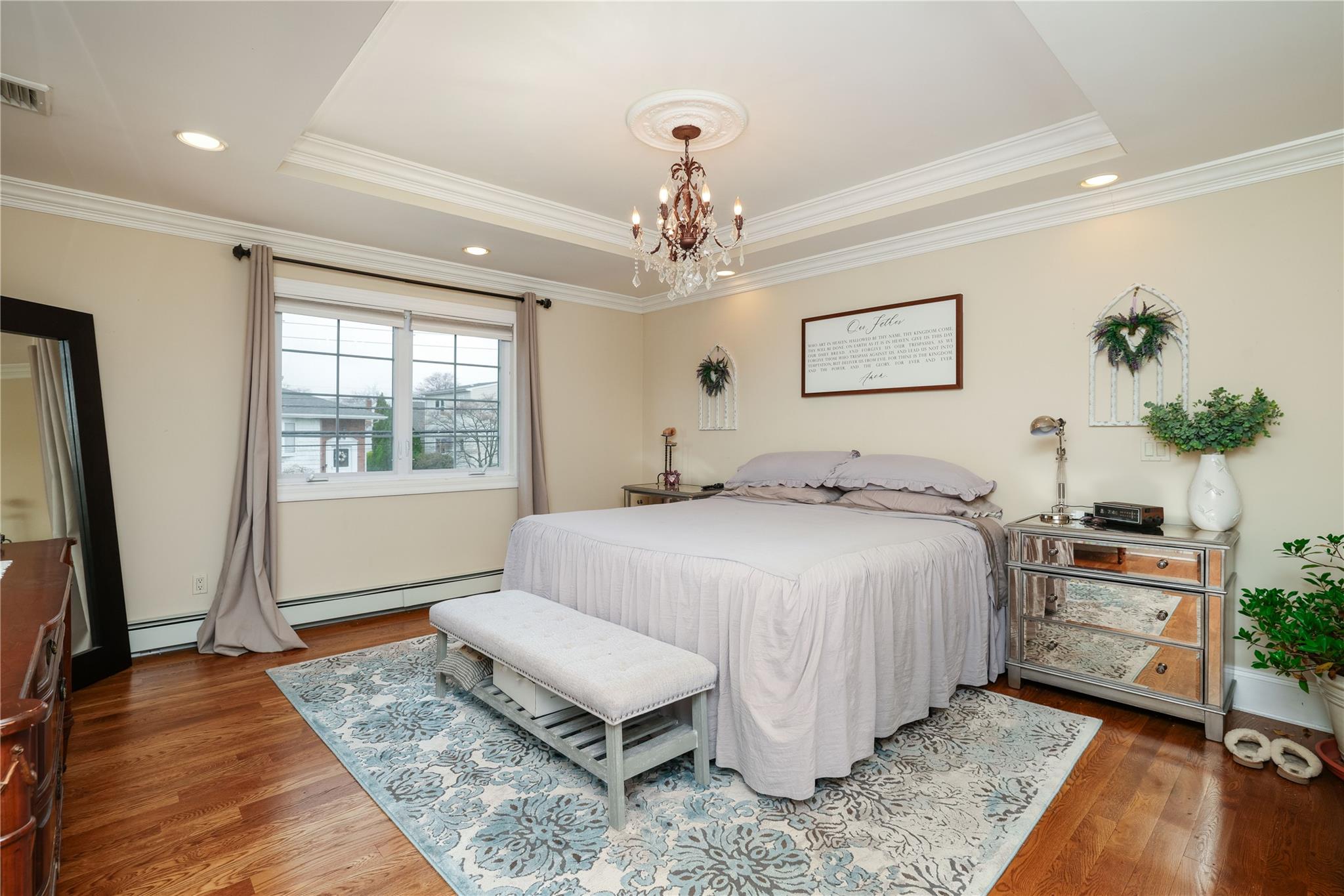 231 Doris Avenue, Franklin Square, NY 11010