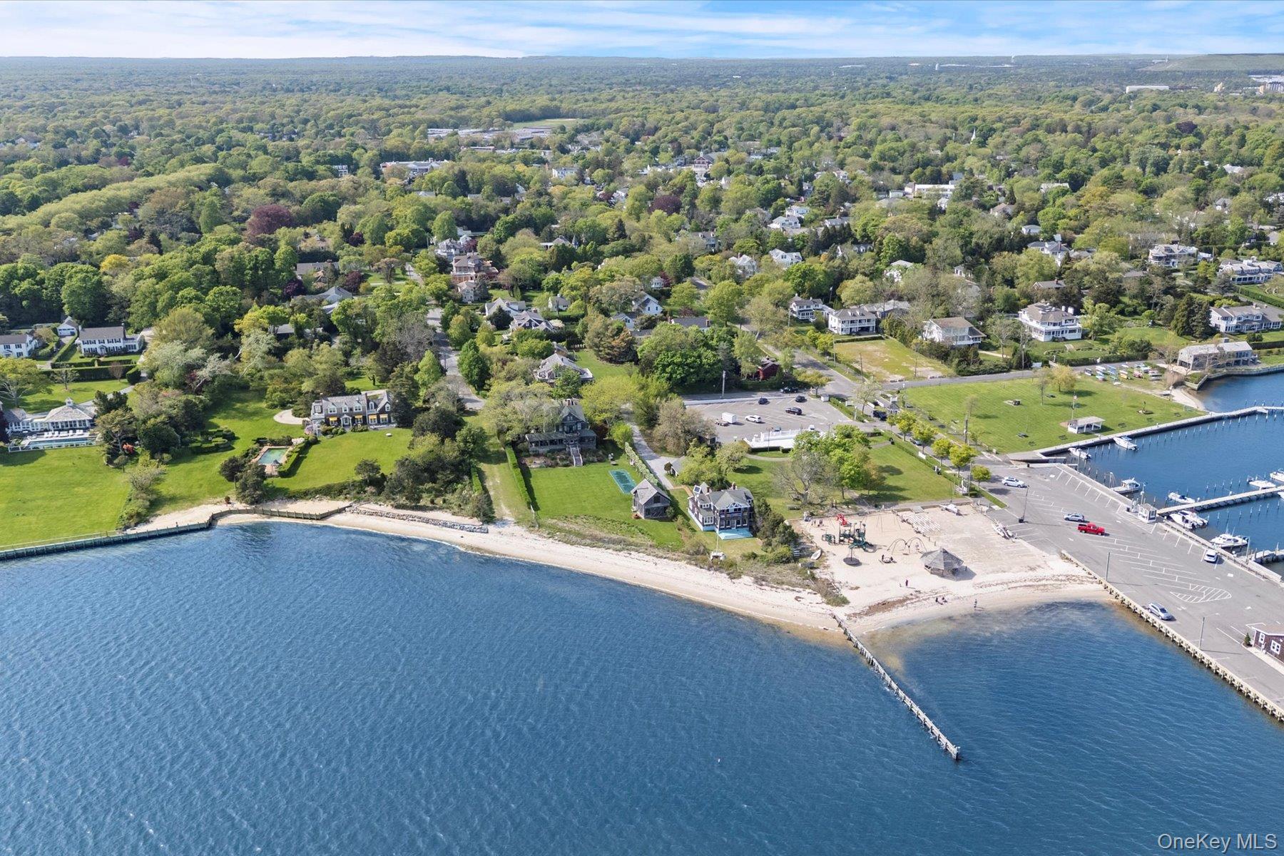 4 Shore Road, Bellport Village, NY 11713