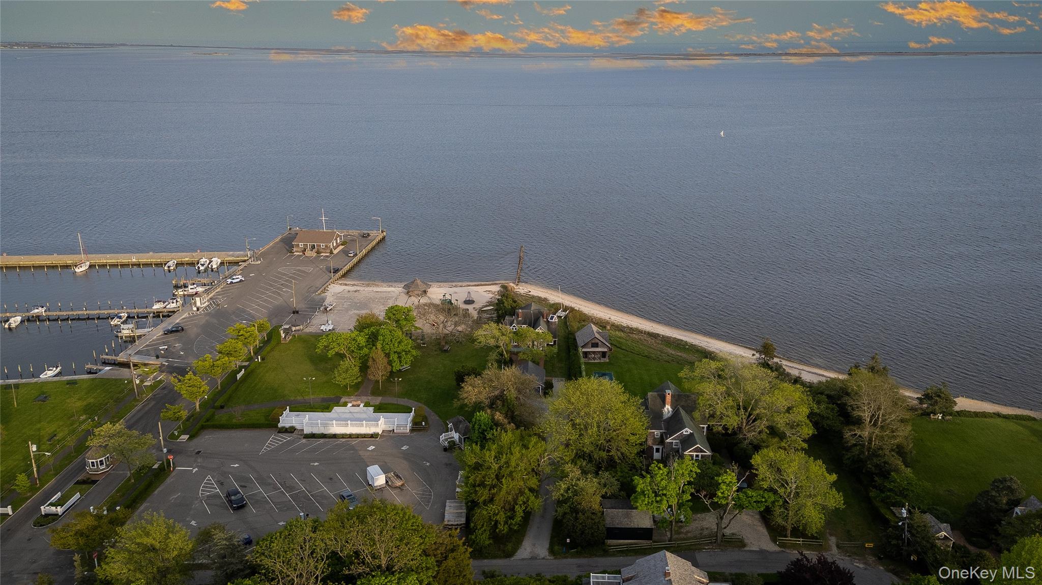 4 Shore Road, Bellport Village, NY 11713