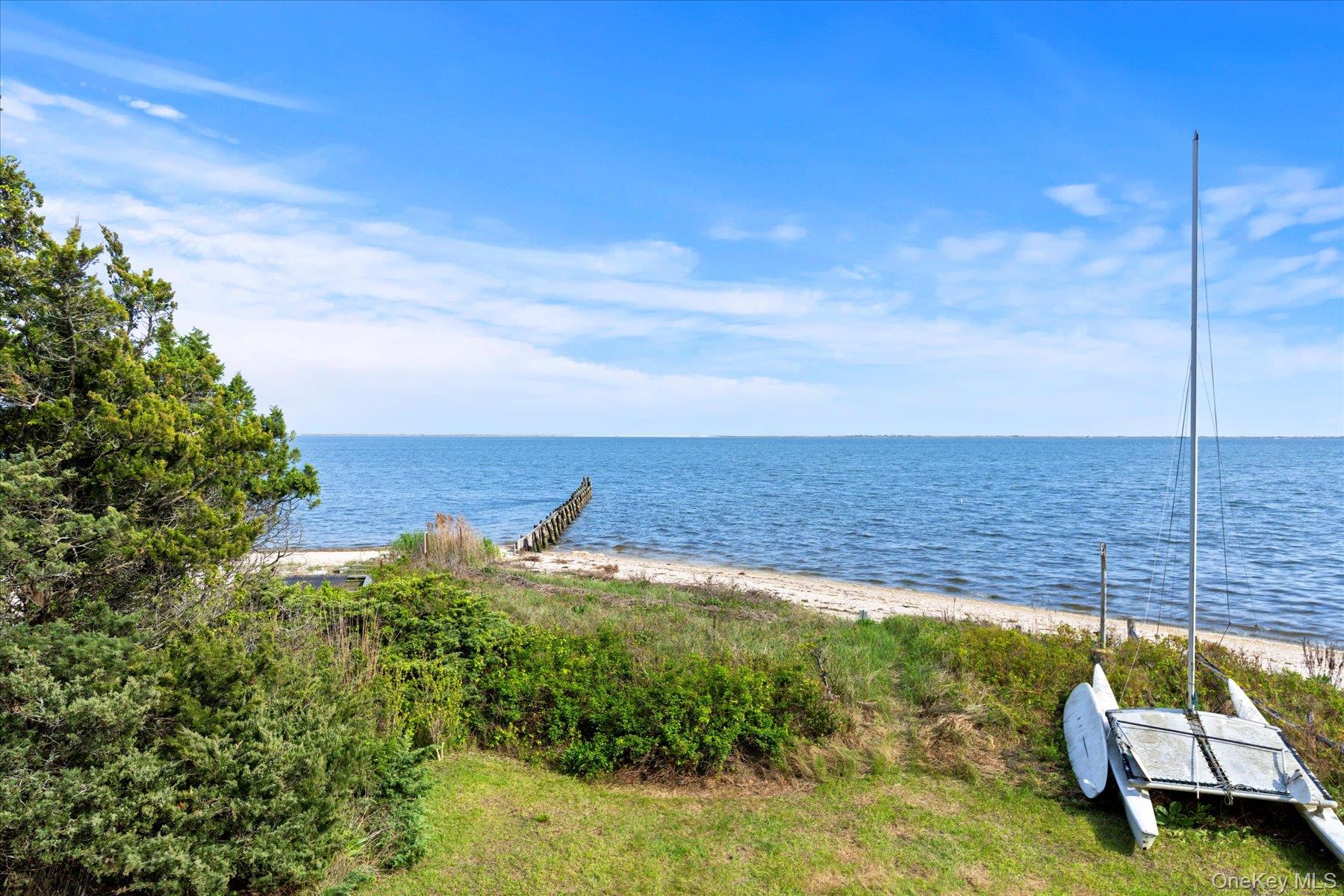 4 Shore Road, Bellport Village, NY 11713