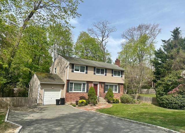 61 View Acre Drive, Huntington, NY 11743