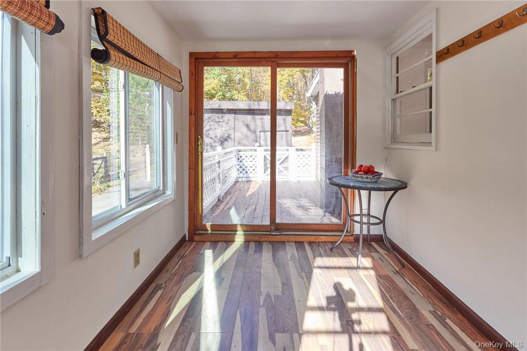 425 Spring Lake Road, Red Hook, NY 12571