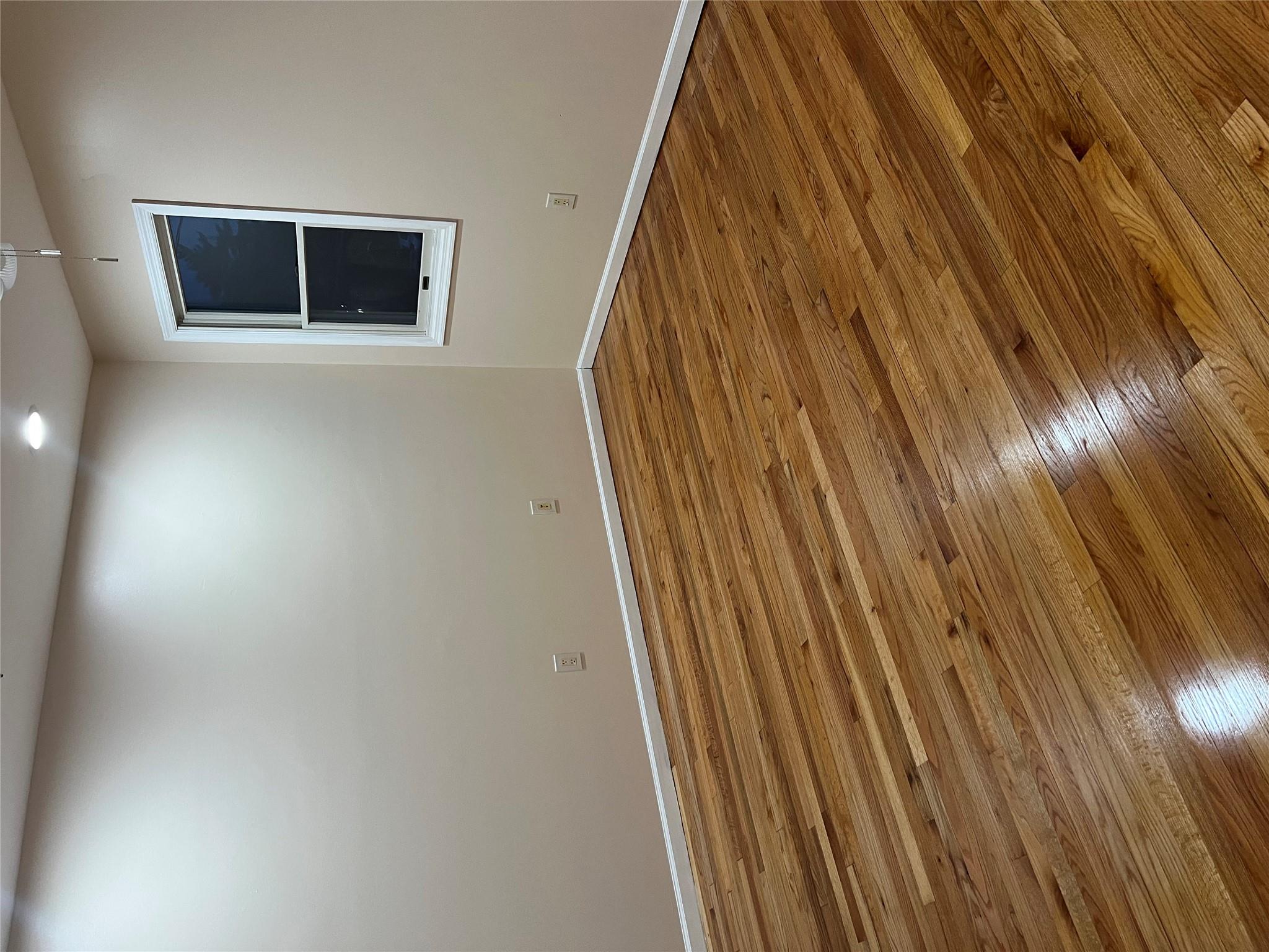 100 5th Avenue, New Hyde Park, NY 11040