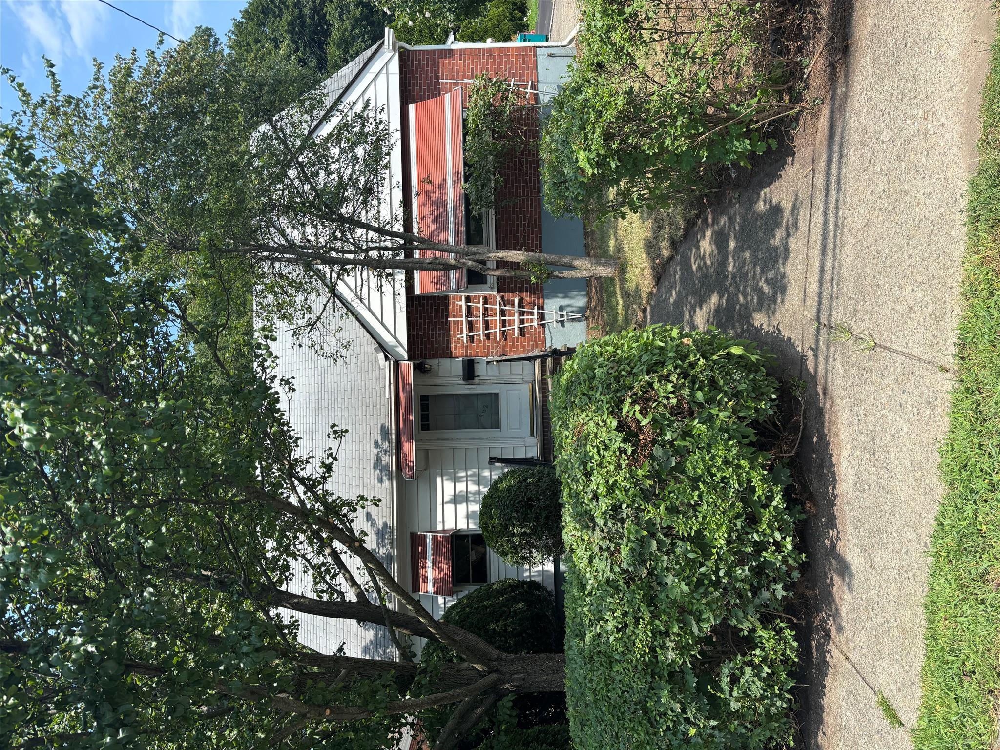 962 Pemart Avenue, Peekskill, NY 10566