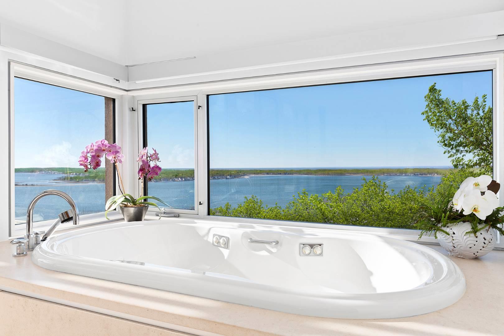 42 Prospect Ave + Part 23 Serpentine Drive, Shelter Island, NY 11964