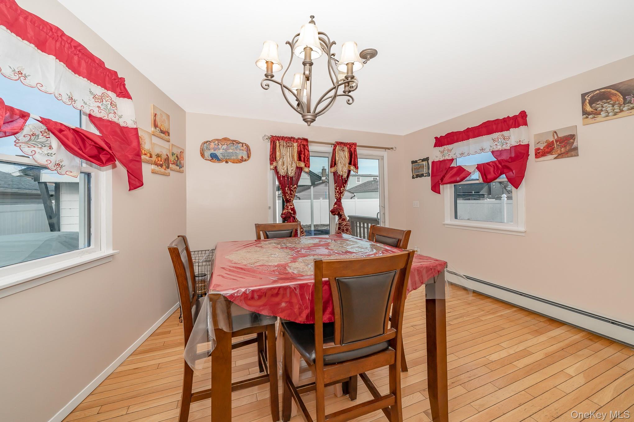 315 Cedar Court, Copiague, NY 11726