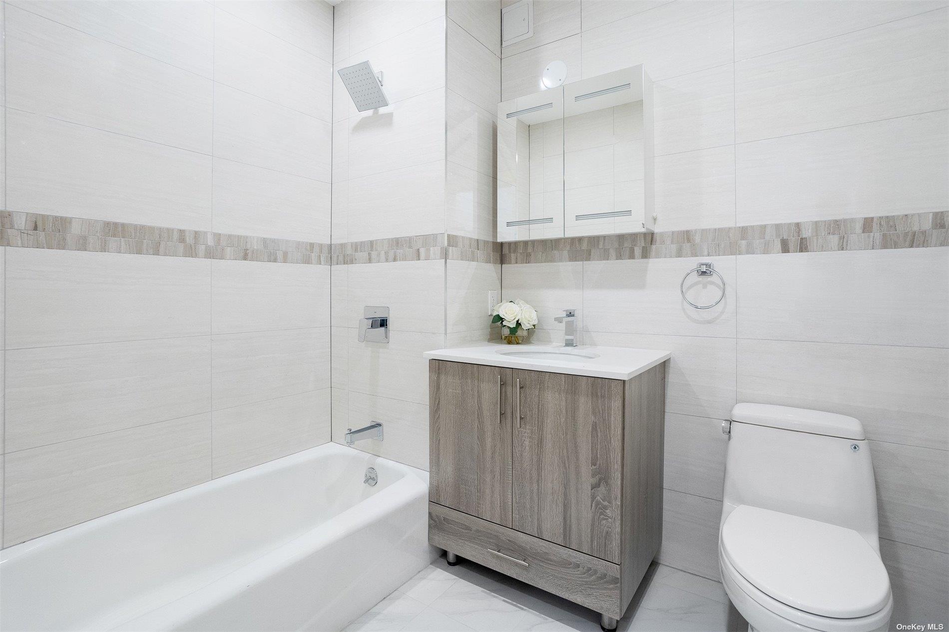 124-28 Queens Boulevard # 12A, Kew Gardens, NY 11415