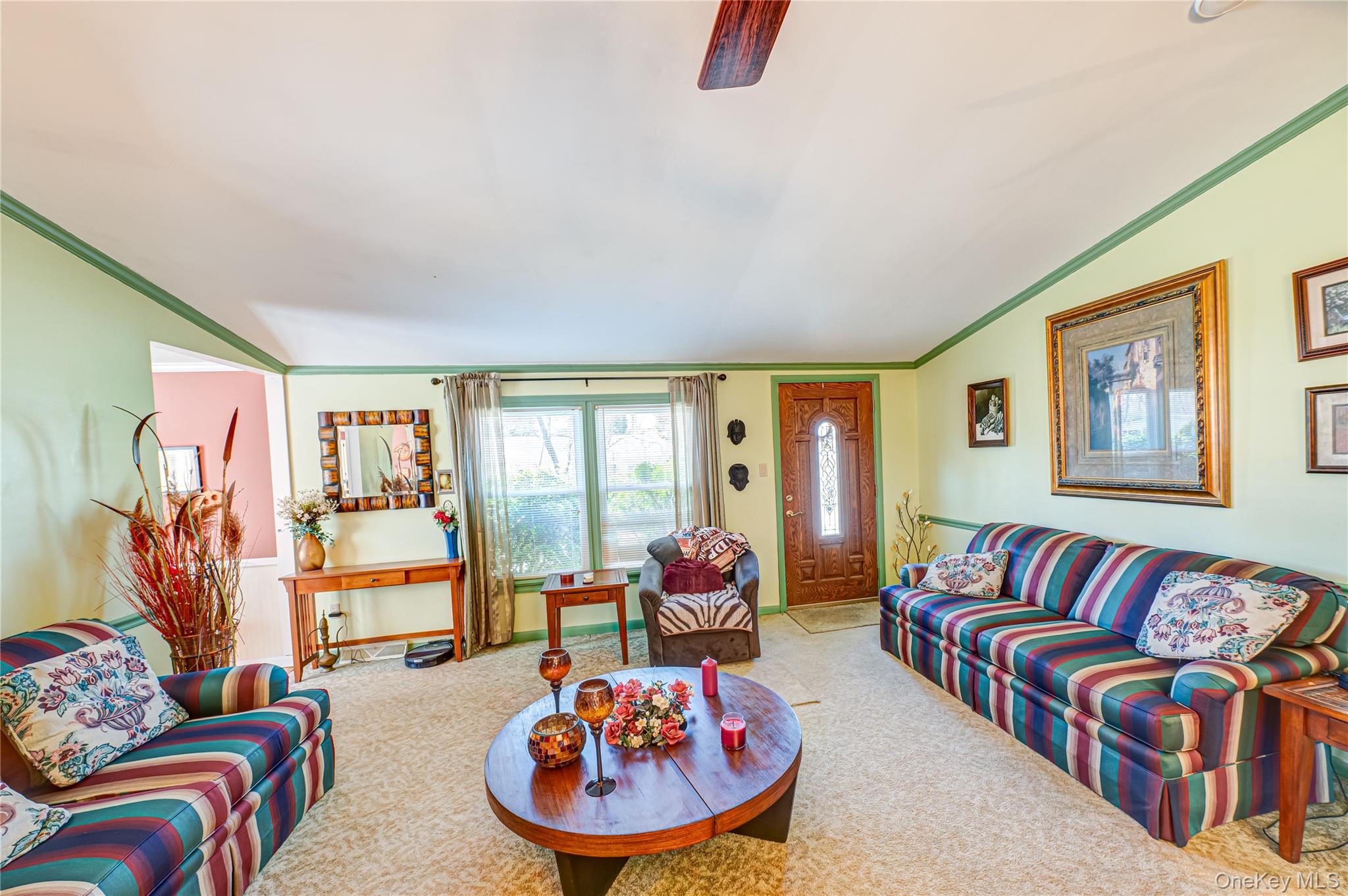 1407 Middle Road # 6, Calverton, NY 11933