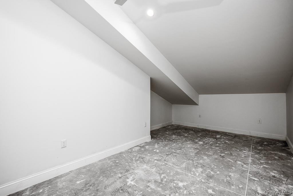 1 Teneyck Street, Stony Point, NY 10980