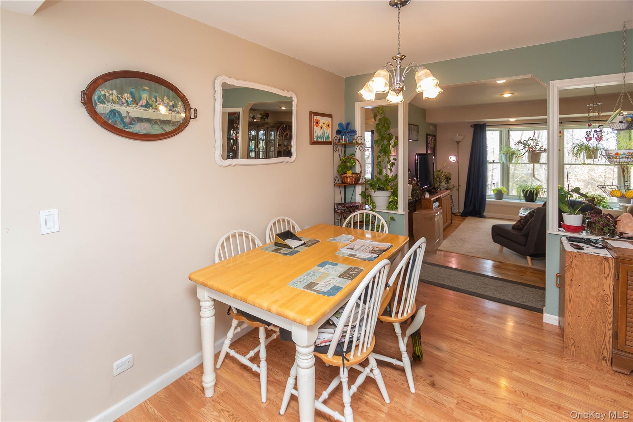 22 Woodycrest Trail, Monroe, NY 10950