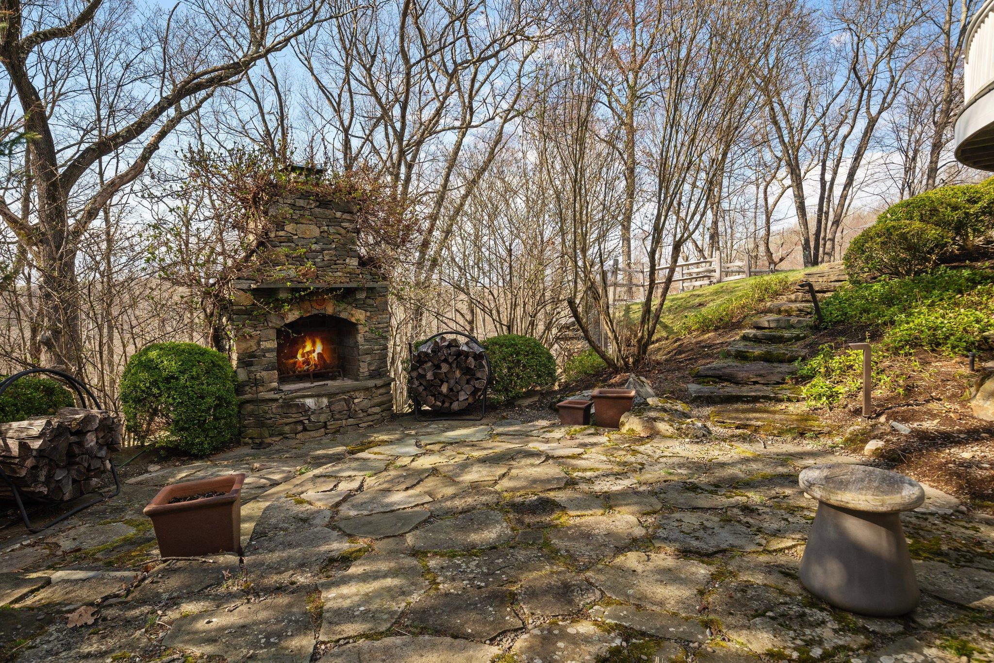 105 Hardscrabble Lake Drive, Chappaqua, NY 10514