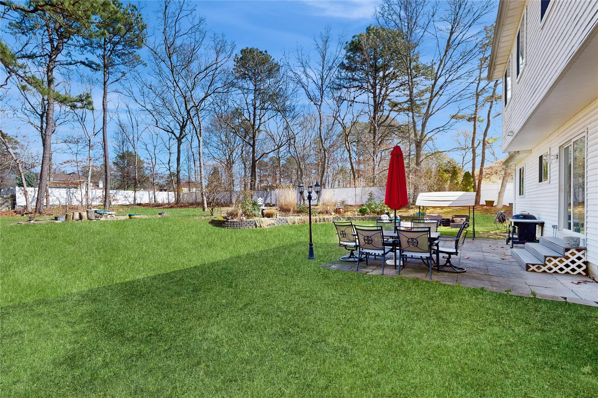 33 Summersweet Drive, Middle Island, NY 11953