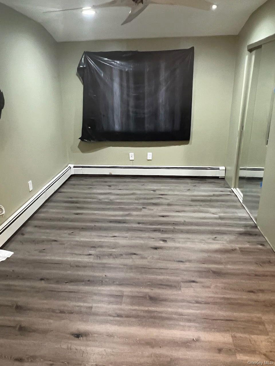 5 TRUMPET Lane, Levittown, NY 11756