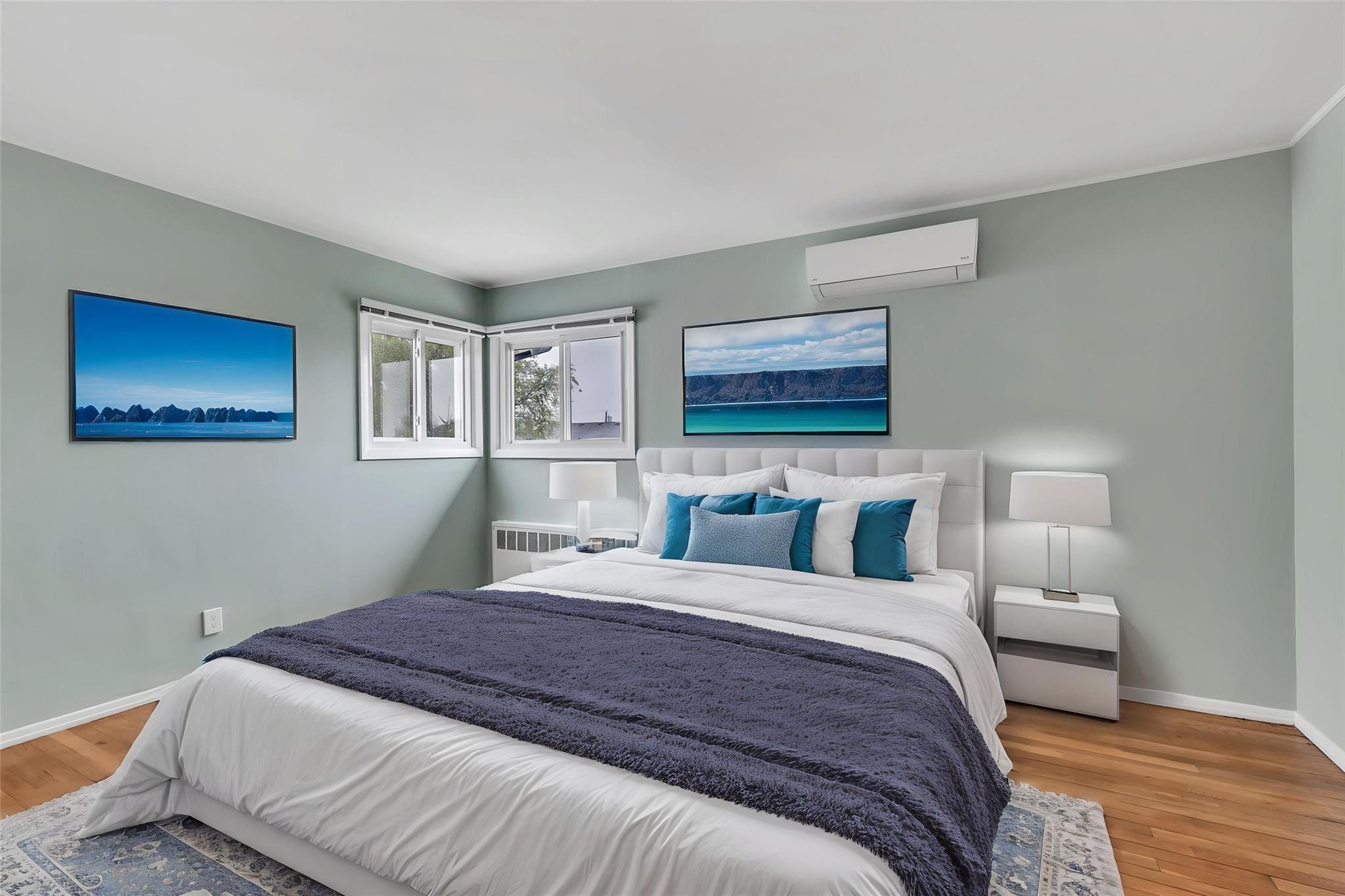 48 E 2nd Street, Freeport, NY 11520