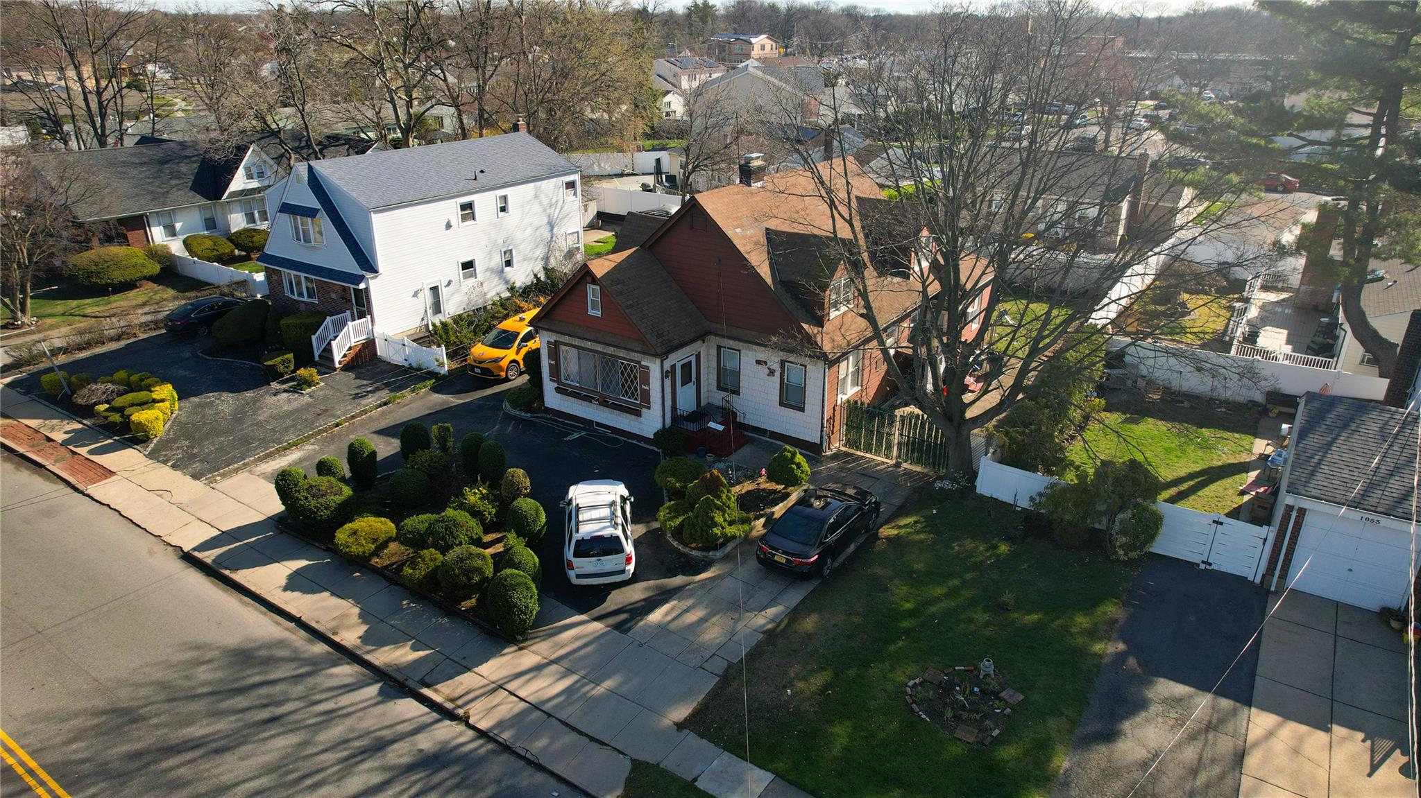 1033 N Fletcher Avenue, Valley Stream, NY 11580