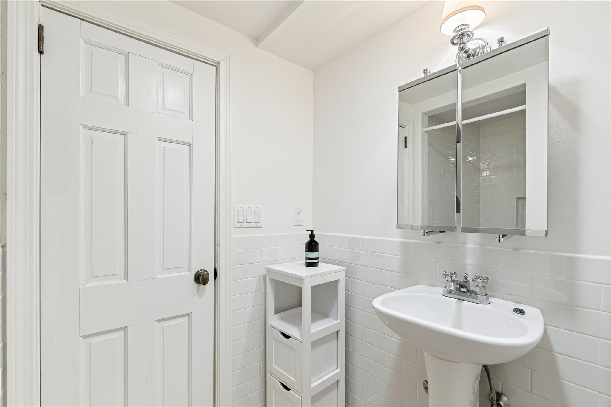 51 HARDING Drive, Rye, NY 10580