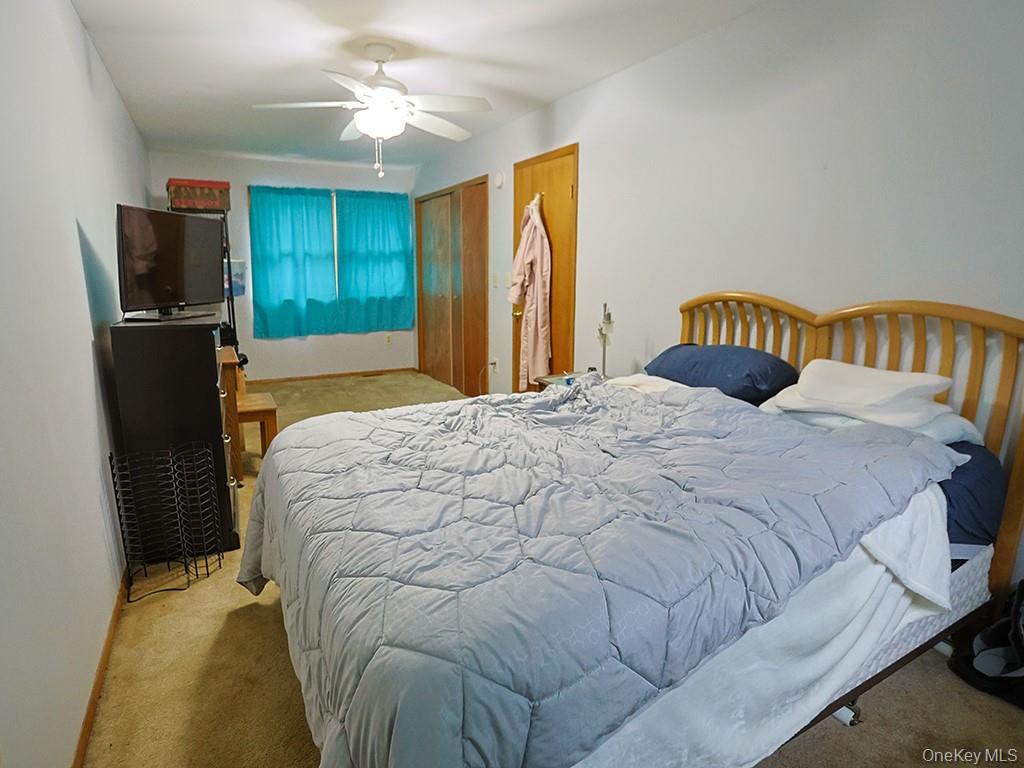 68 Kennel Road, Cuddebackville, NY 12729