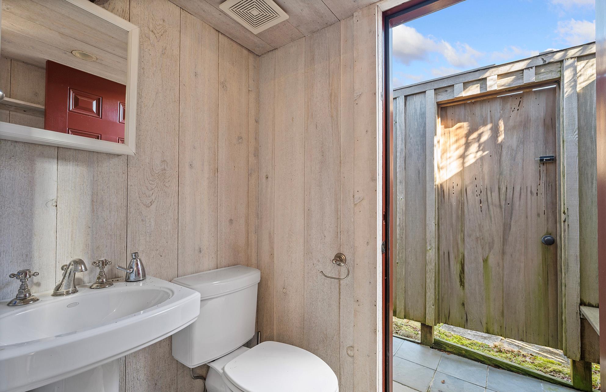 322 Rose Hill Road, Water Mill, NY 11976