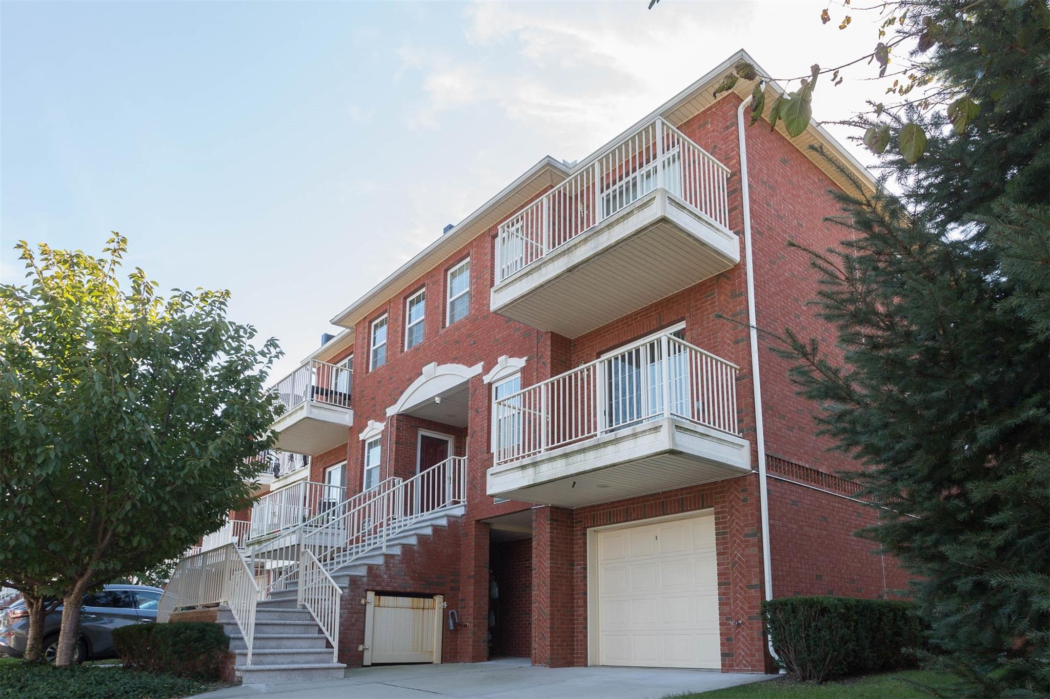 121-10 Powells Cove Boulevard # C, College Point, NY 11356