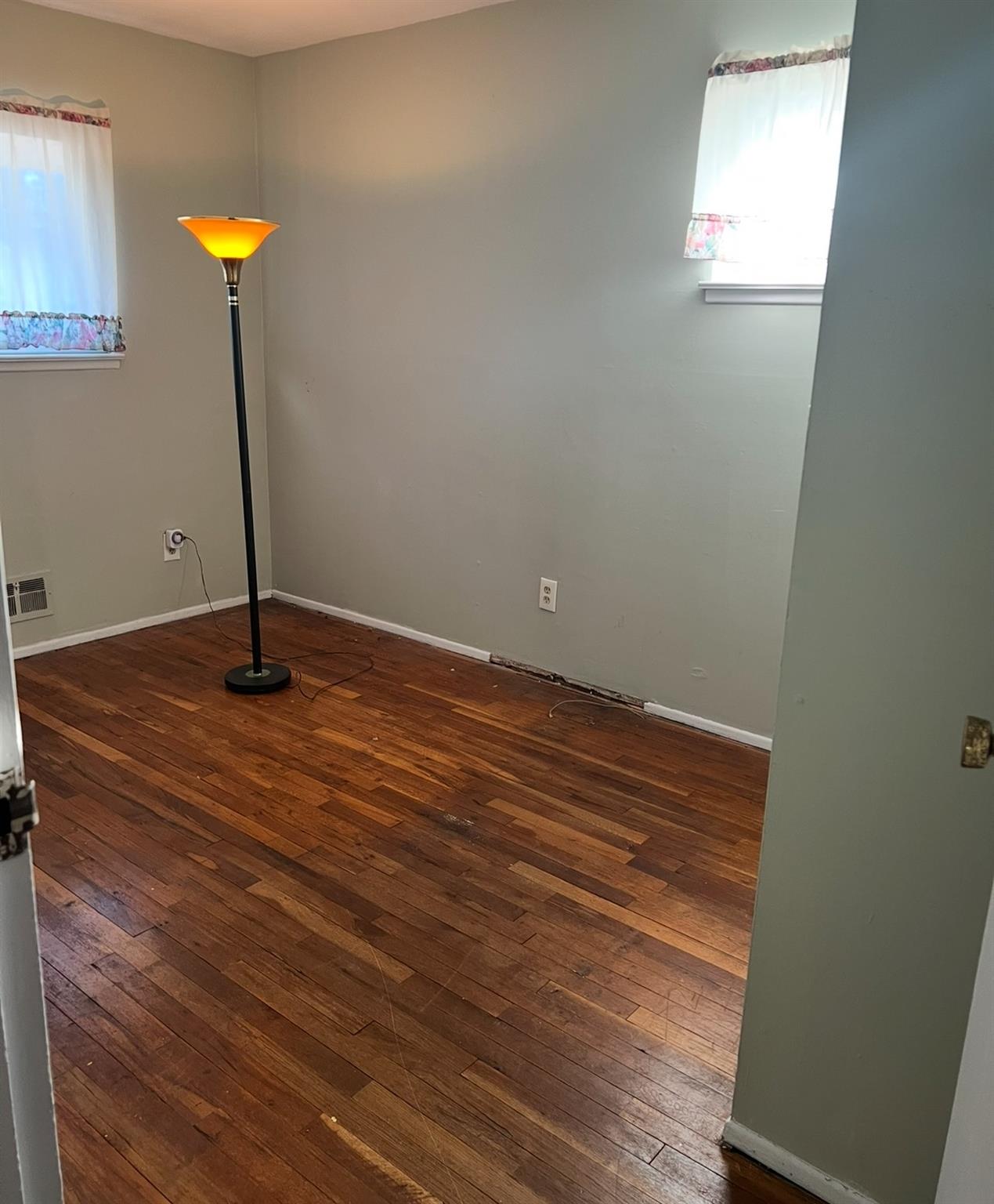 170 11th Street, West Babylon, NY 11704