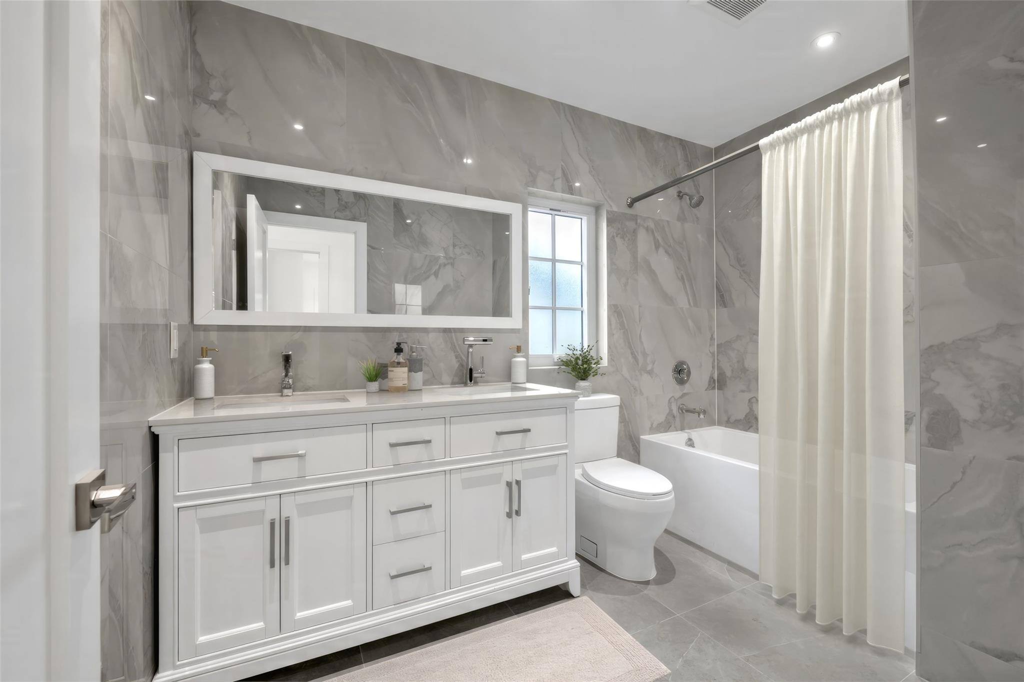 3369 164th Street, Flushing, NY 11358