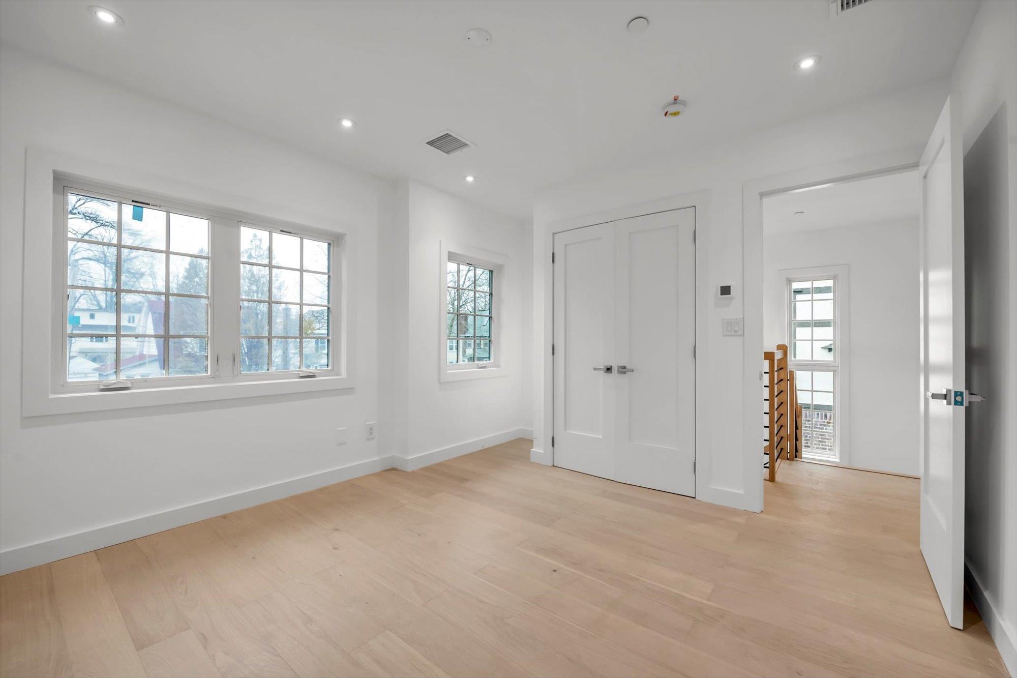 3369 164th Street, Flushing, NY 11358