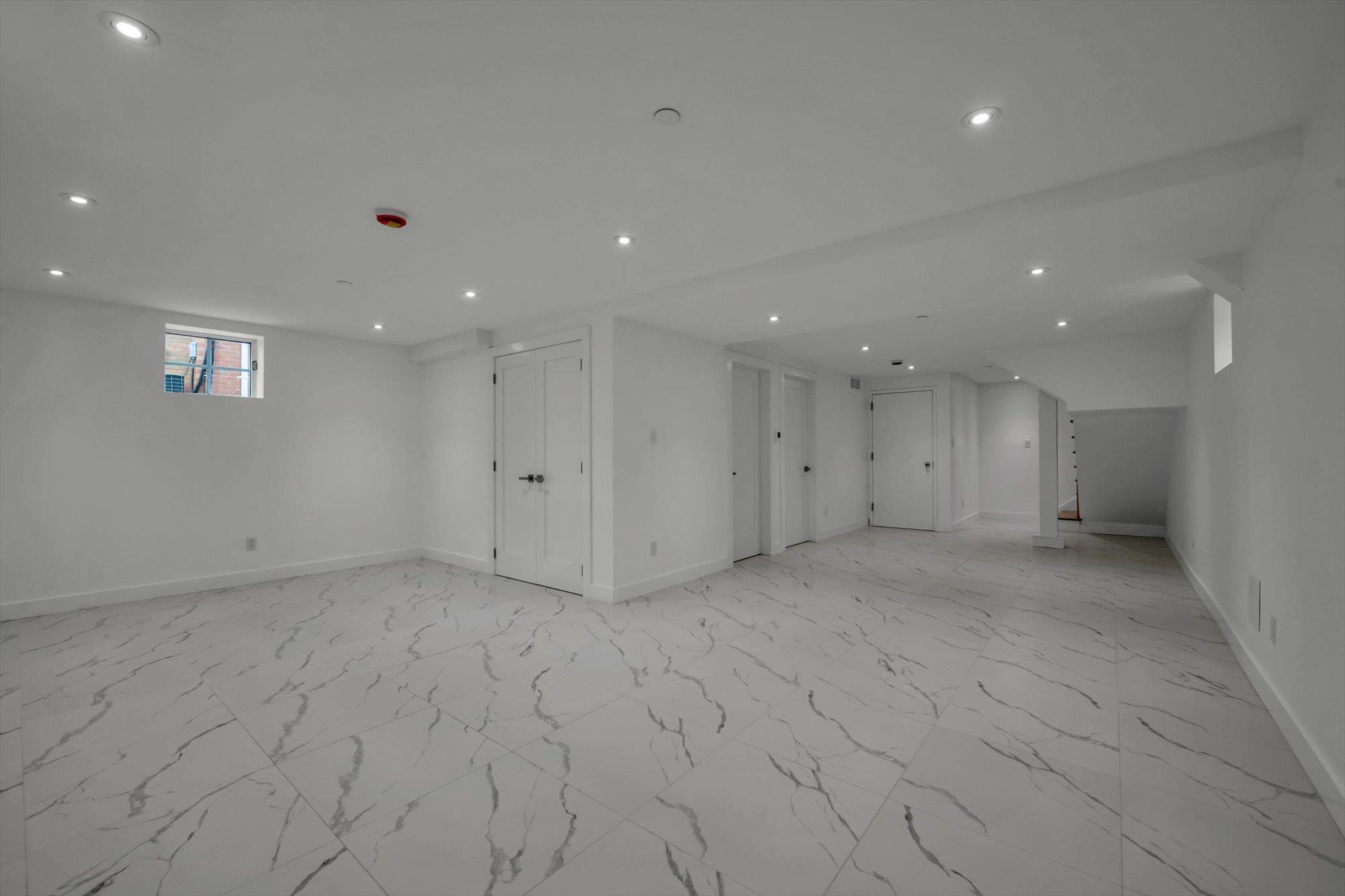 3369 164th Street, Flushing, NY 11358