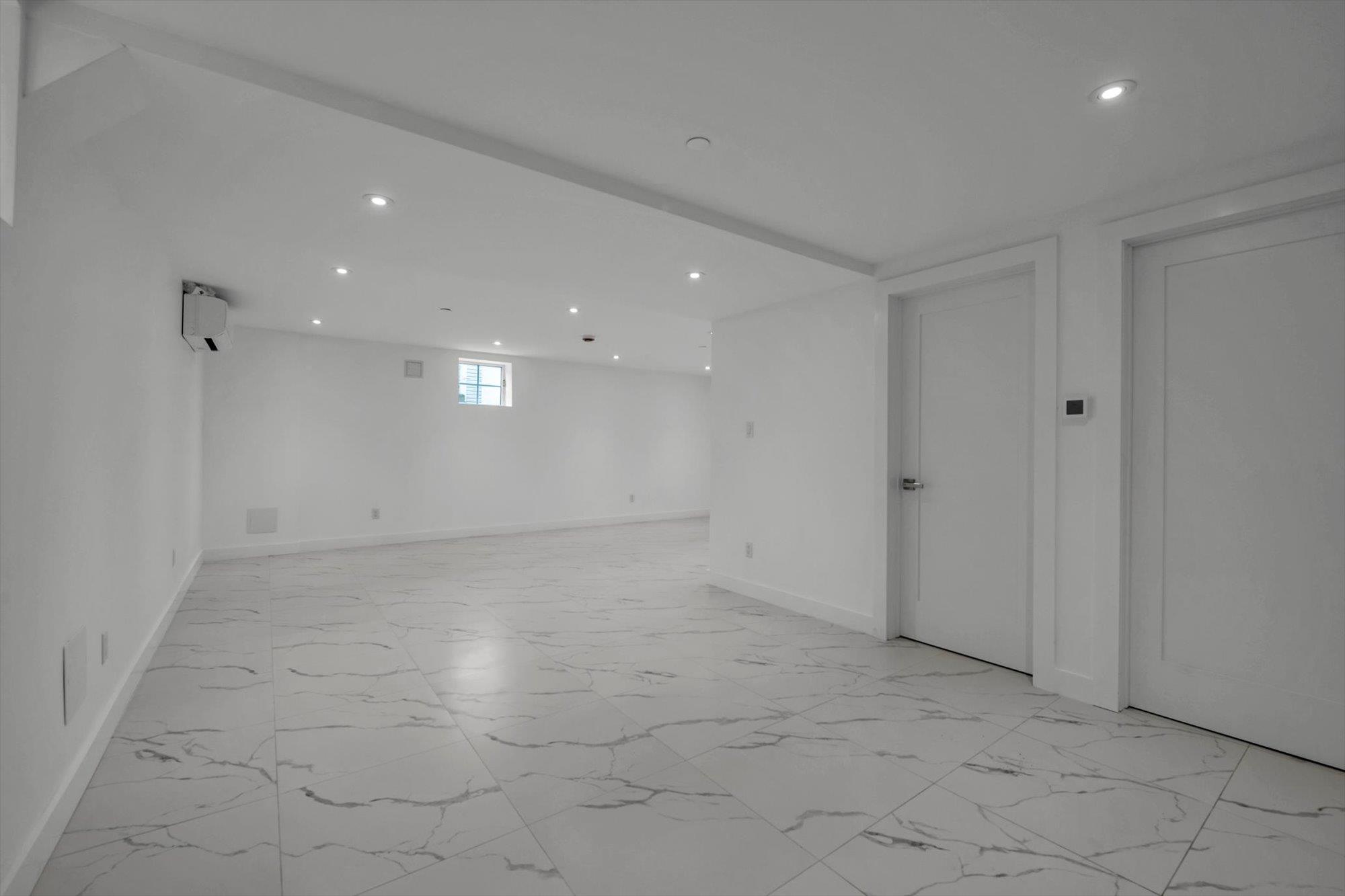 3369 164th Street, Flushing, NY 11358