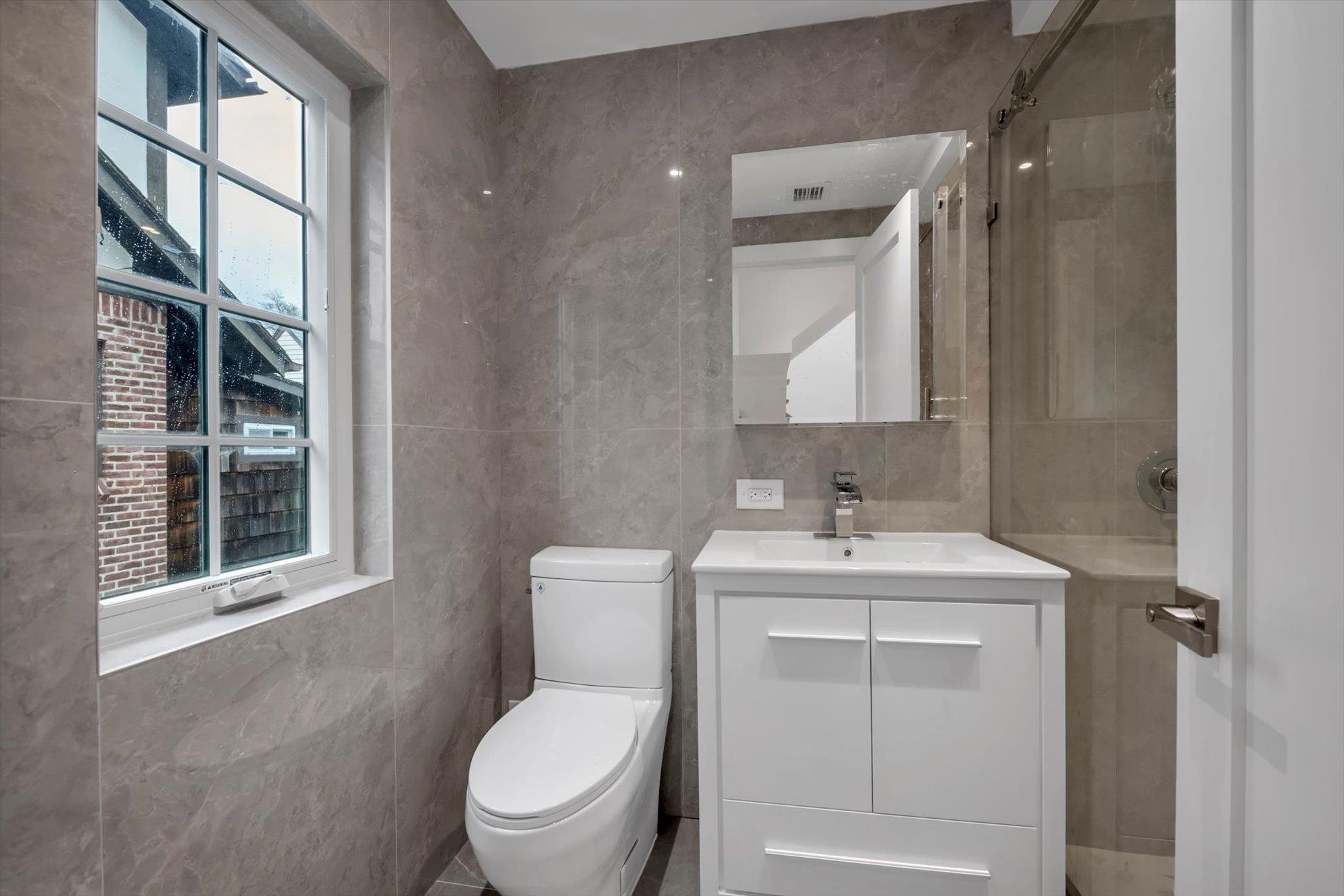 3369 164th Street, Flushing, NY 11358