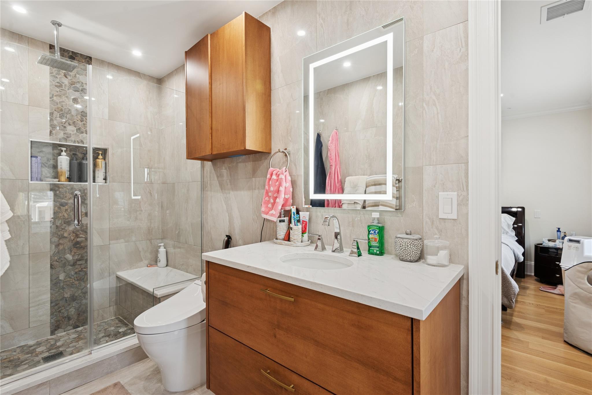 783 Oakleigh Road, North Woodmere, NY 11581