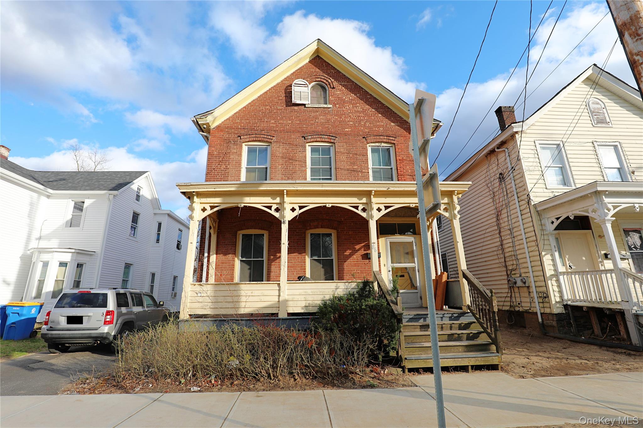 86 Henry Street, Kingston, NY 12401