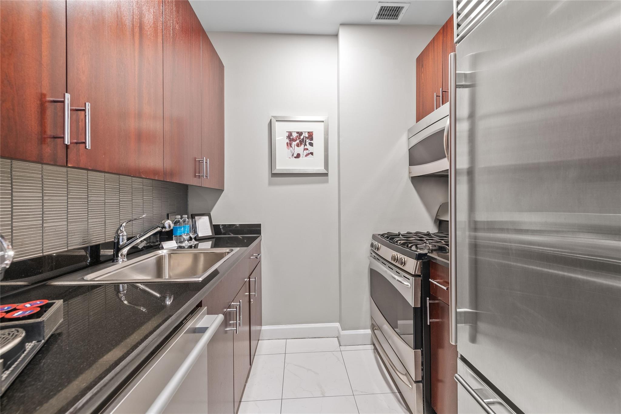 1 Central Park W # 314, New York (Manhattan), NY 10023