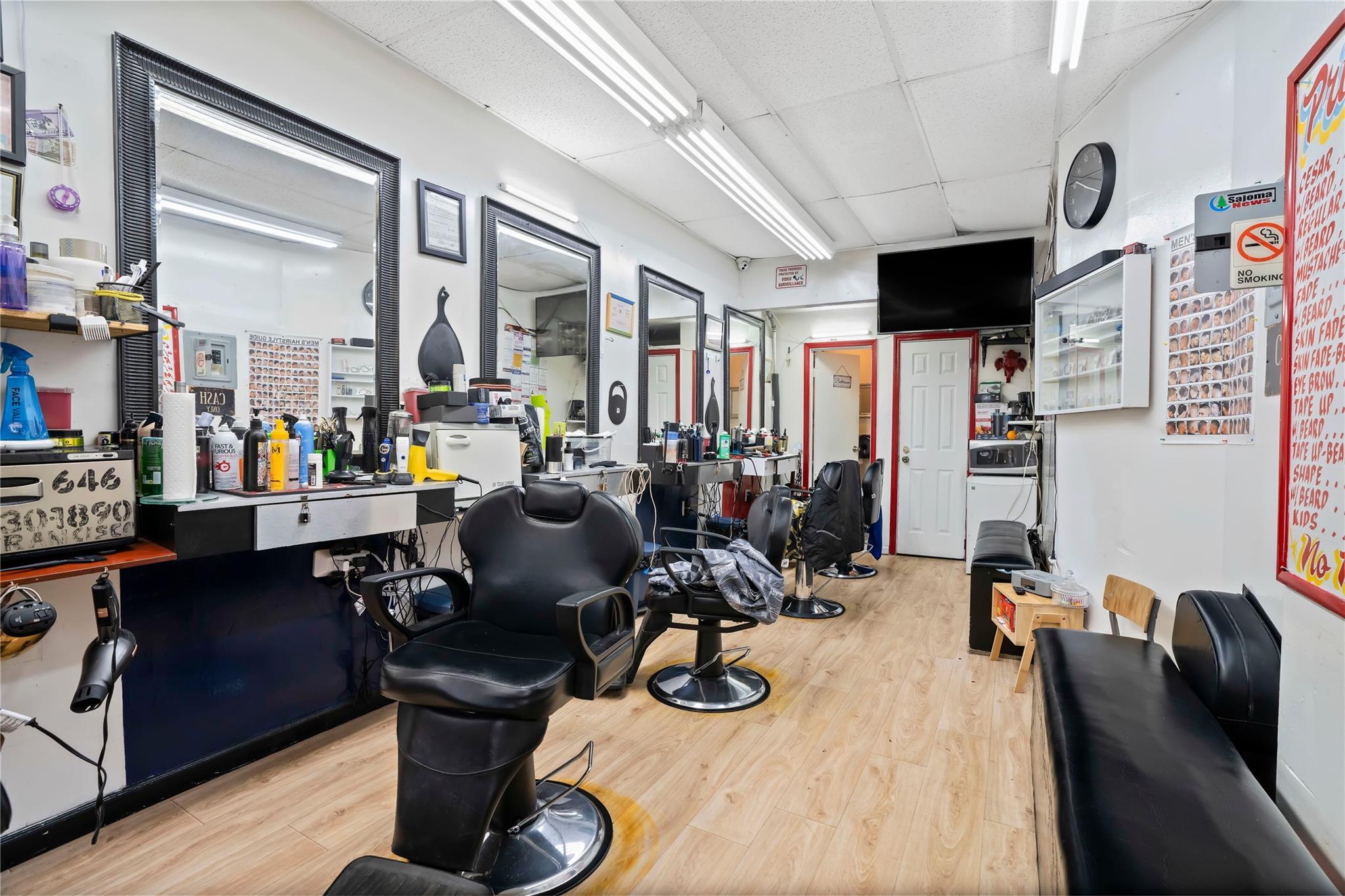 15-36 Gates Avenue, Brooklyn, NY 11237