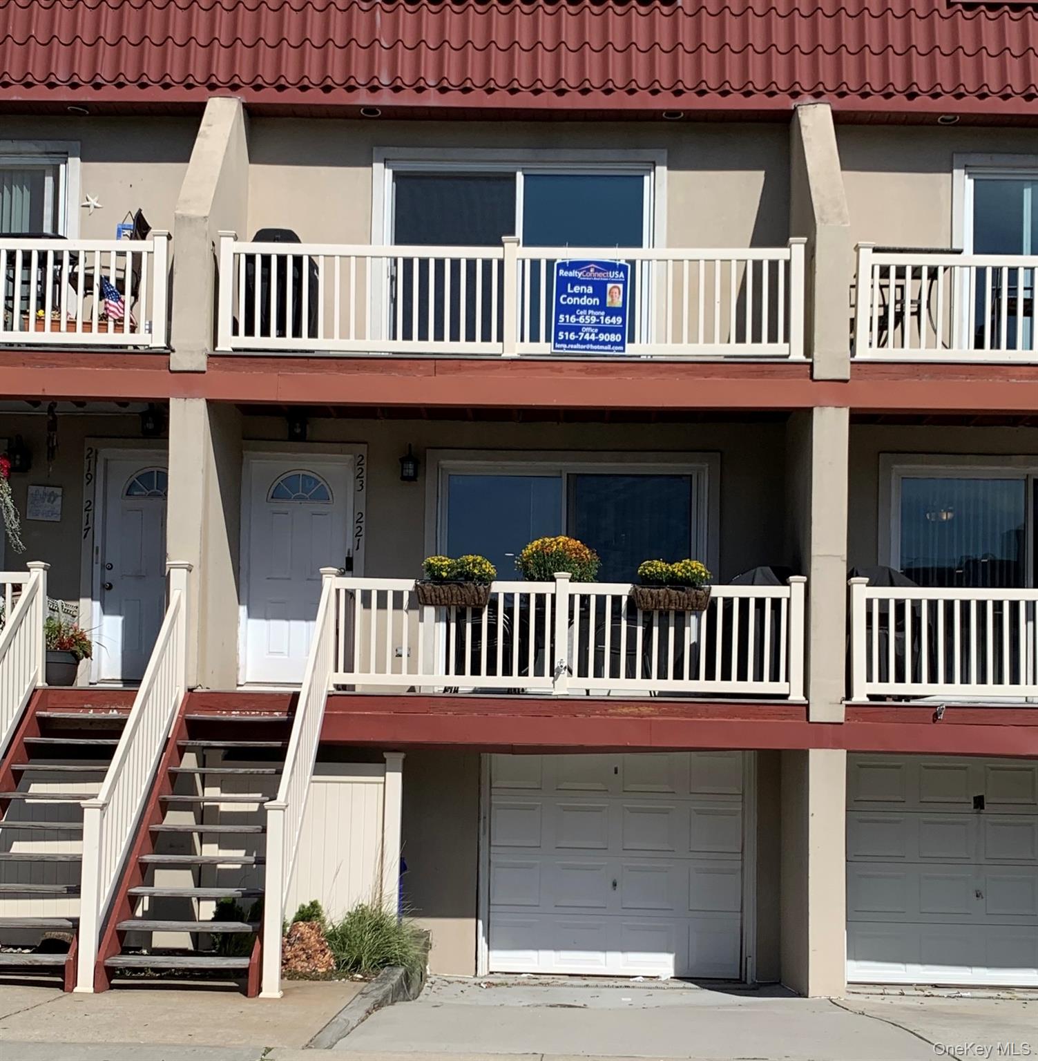 223 E Broadway, Long Beach, NY 11561